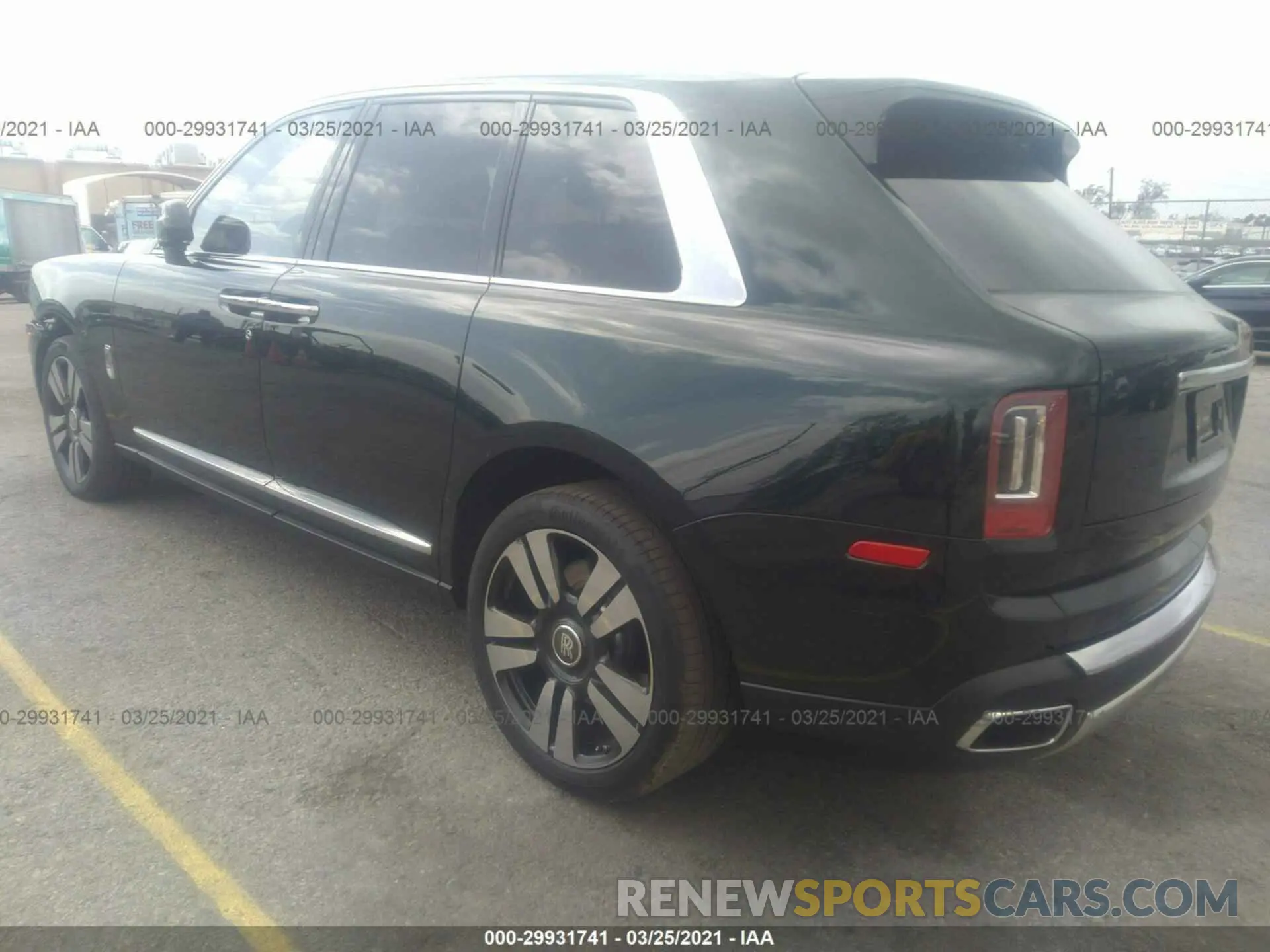 3 fotografías del automóvil dañado SLA689X50KU114236 ROLLS-ROYCE CULLINAN 2019