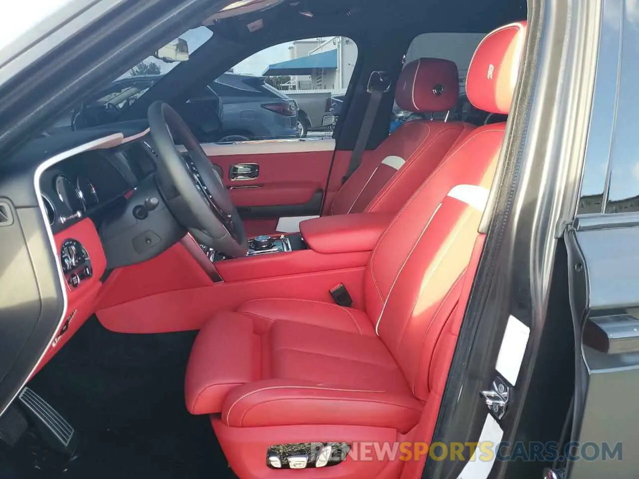 7 fotografías del automóvil dañado SLATV4C02NU214934 ROLLS-ROYCE CULLINAN 2022