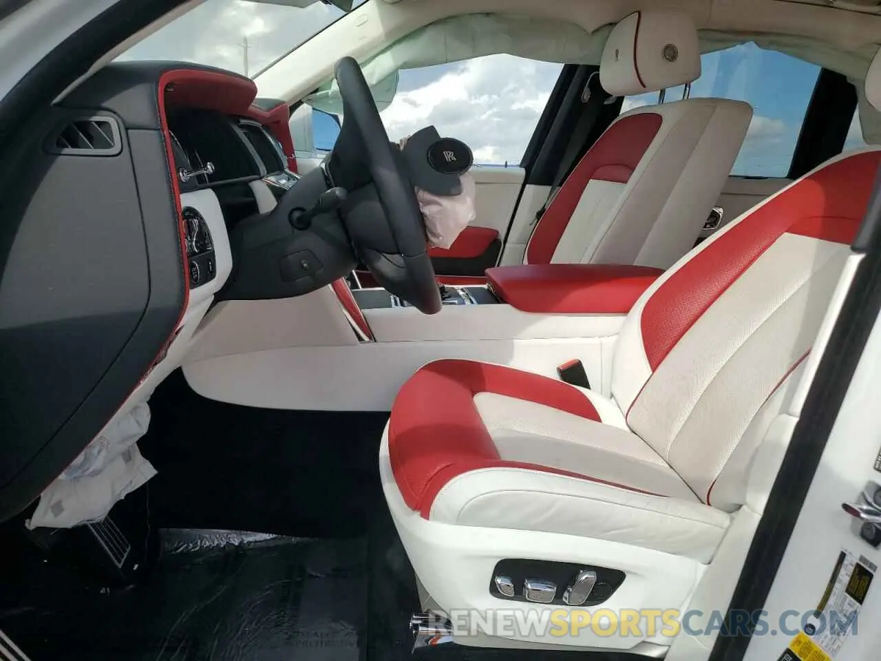 7 fotografías del automóvil dañado SLATV4C09NU210833 ROLLS-ROYCE CULLINAN 2022