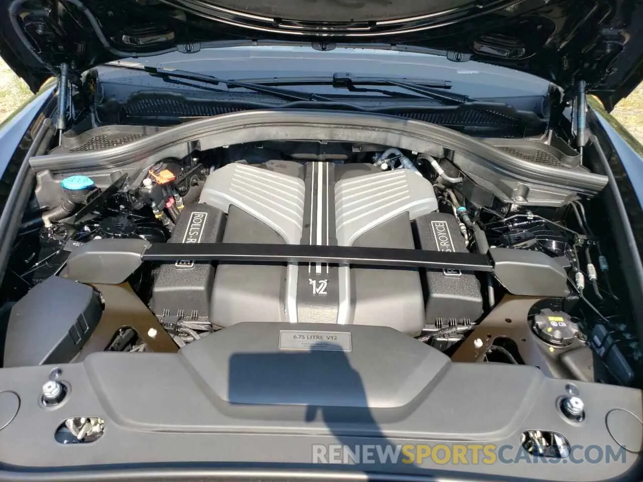 12 fotografías del automóvil dañado SLATV4C09NU214462 ROLLS-ROYCE CULLINAN 2022