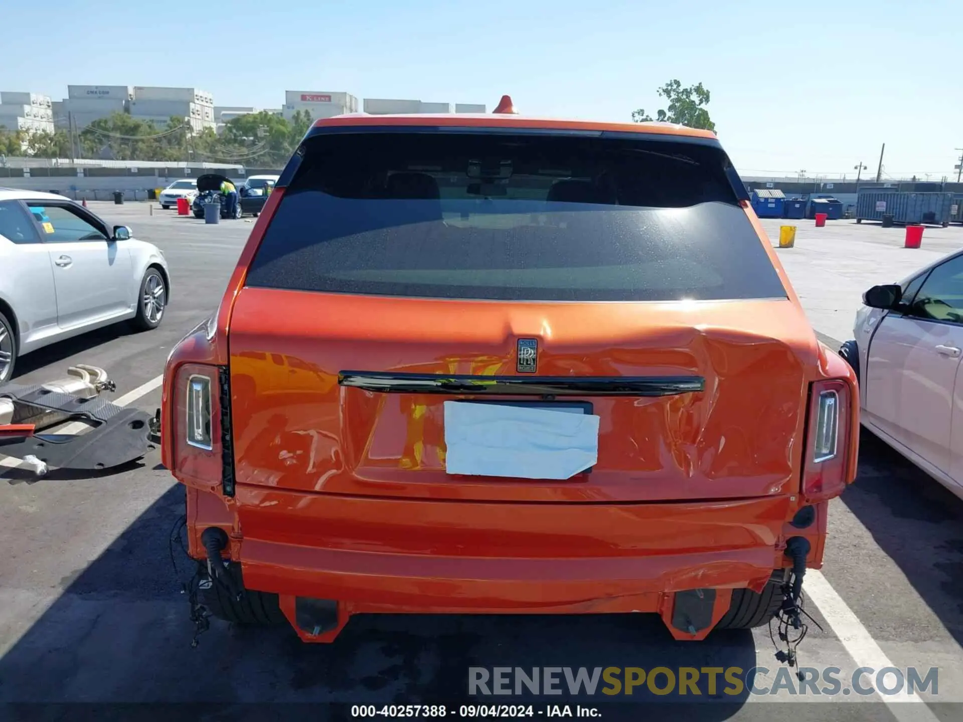 17 fotografías del automóvil dañado SLATV8C06NU211705 ROLLS-ROYCE CULLINAN 2022