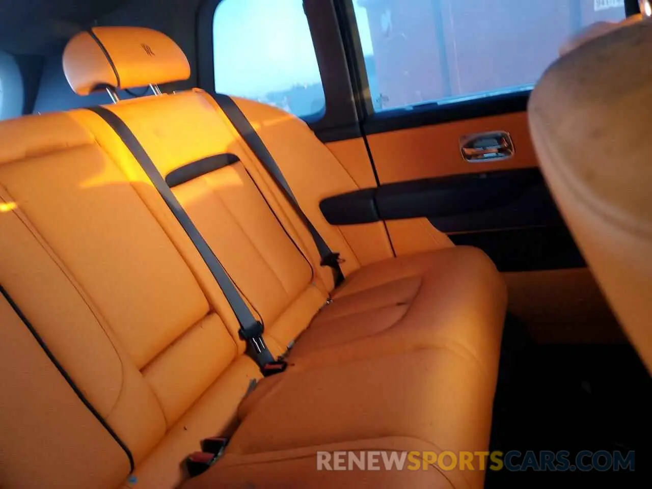 11 fotografías del automóvil dañado SLATV4C01PU217942 ROLLS-ROYCE CULLINAN 2023