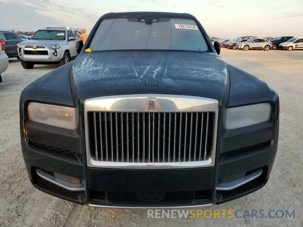 5 fotografías del automóvil dañado SLATV4C01PU217942 ROLLS-ROYCE CULLINAN 2023