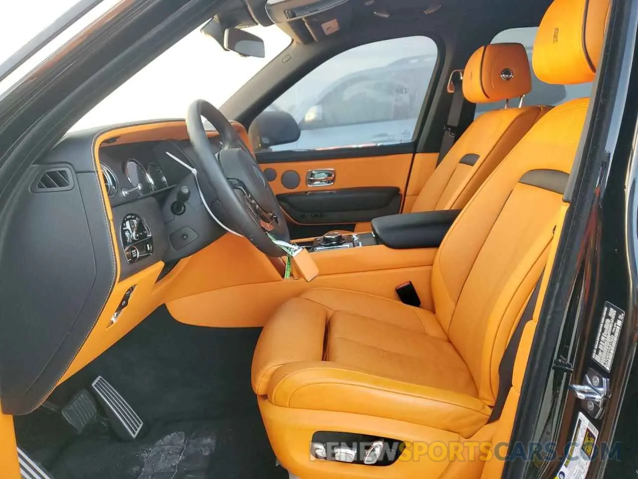 7 fotografías del automóvil dañado SLATV4C01PU217942 ROLLS-ROYCE CULLINAN 2023