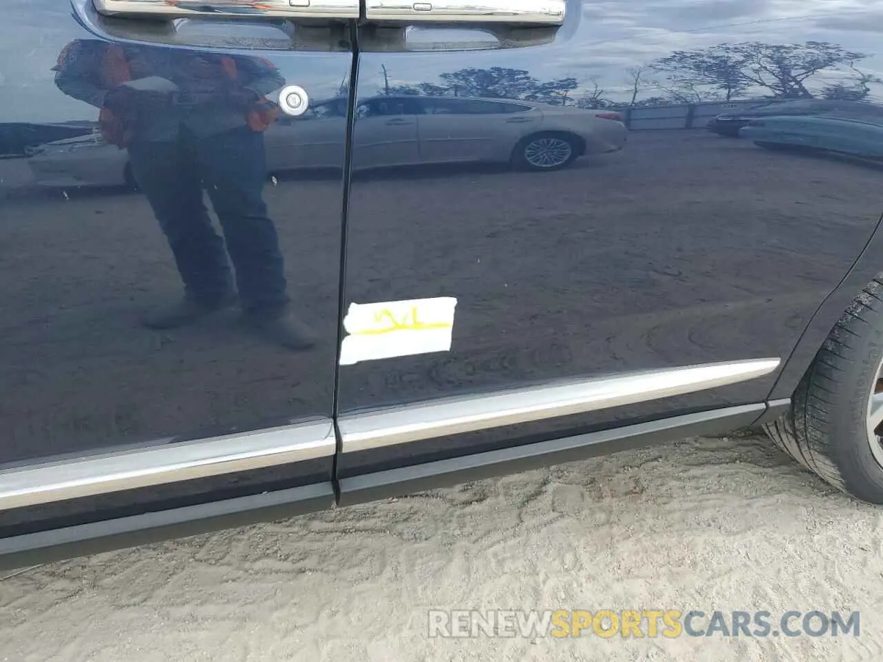 13 fotografías del automóvil dañado SLATV4C05PU219564 ROLLS-ROYCE CULLINAN 2023