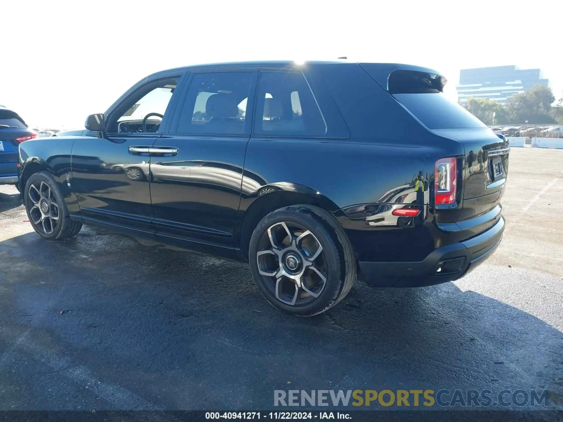 3 fotografías del automóvil dañado SLATV8C02PU215141 ROLLS-ROYCE CULLINAN 2023