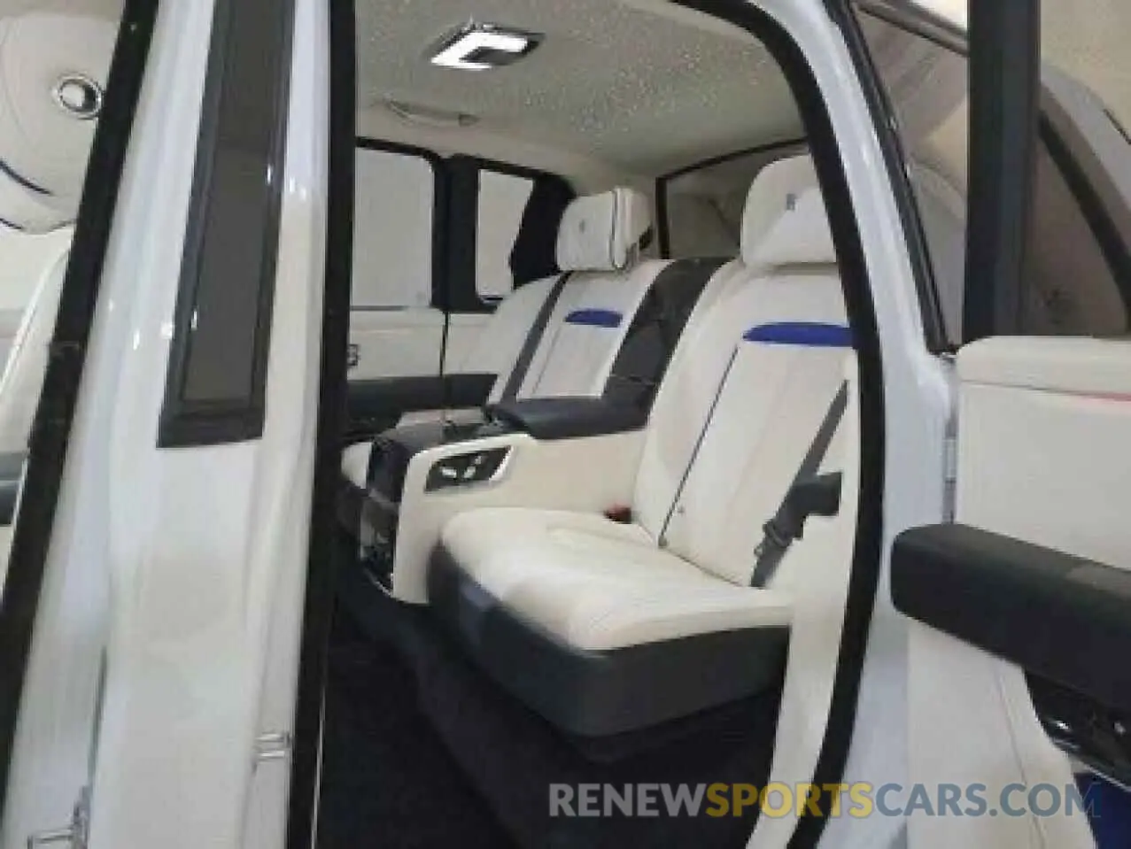 6 fotografías del automóvil dañado SLATV8C0XMU204XXX ROLLS-ROYCE CULLINAN B 2021