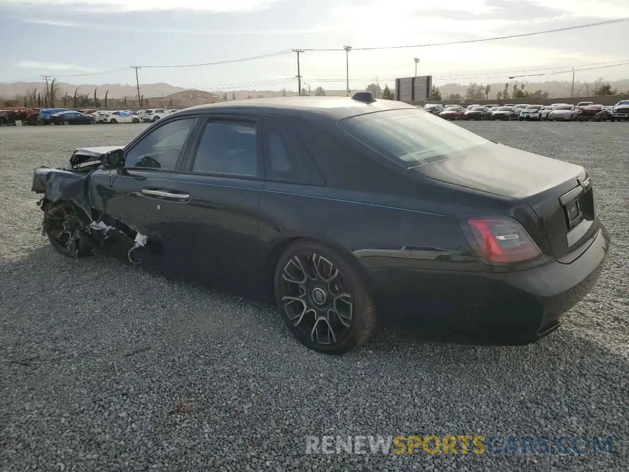 2 fotografías del automóvil dañado SCATD6C06PU217286 ROLLS-ROYCE GHOST 2023