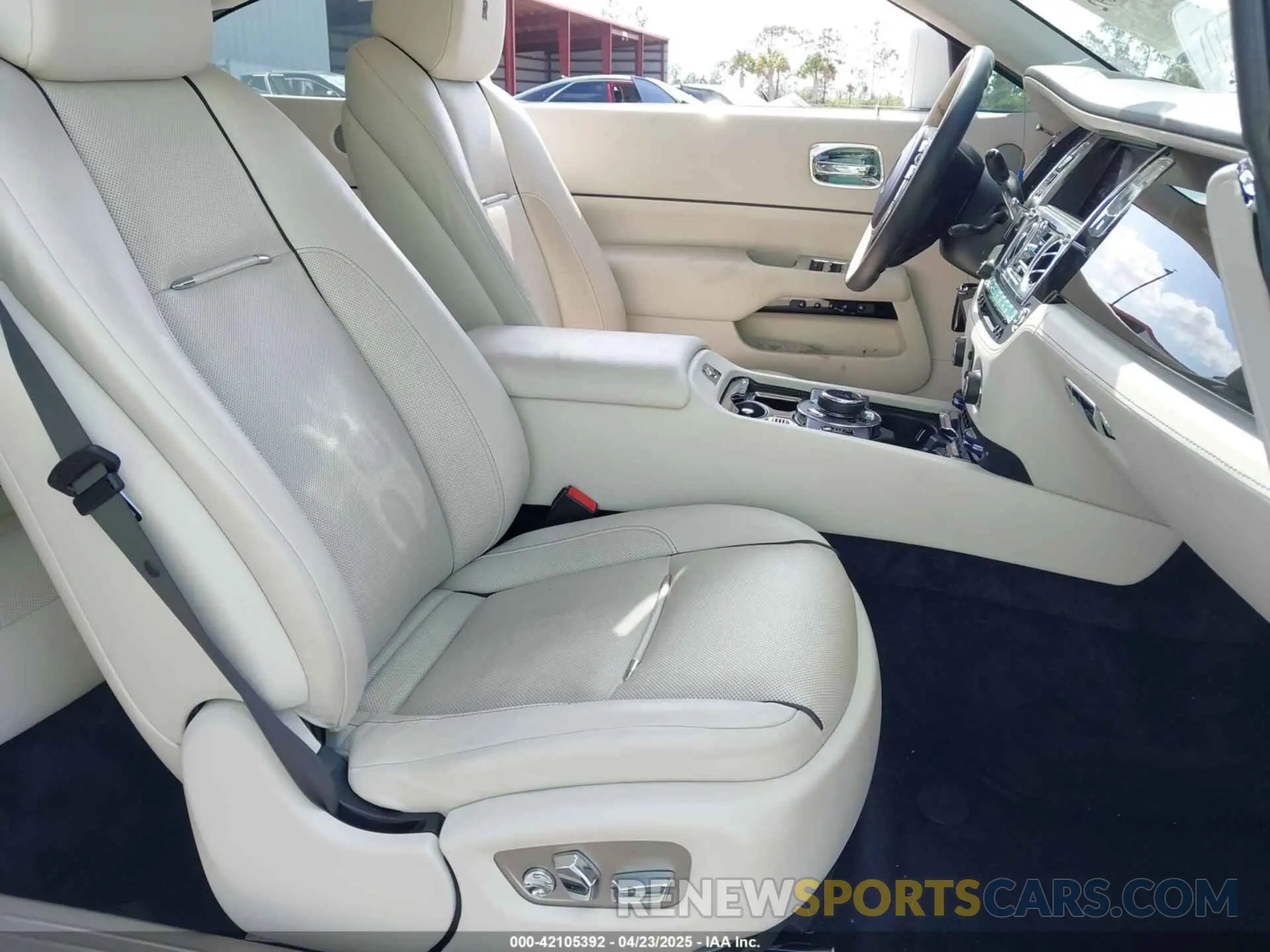 5 fotografías del automóvil dañado SCAXZ0C09LU200024 ROLLS-ROYCE WRAITH 2020