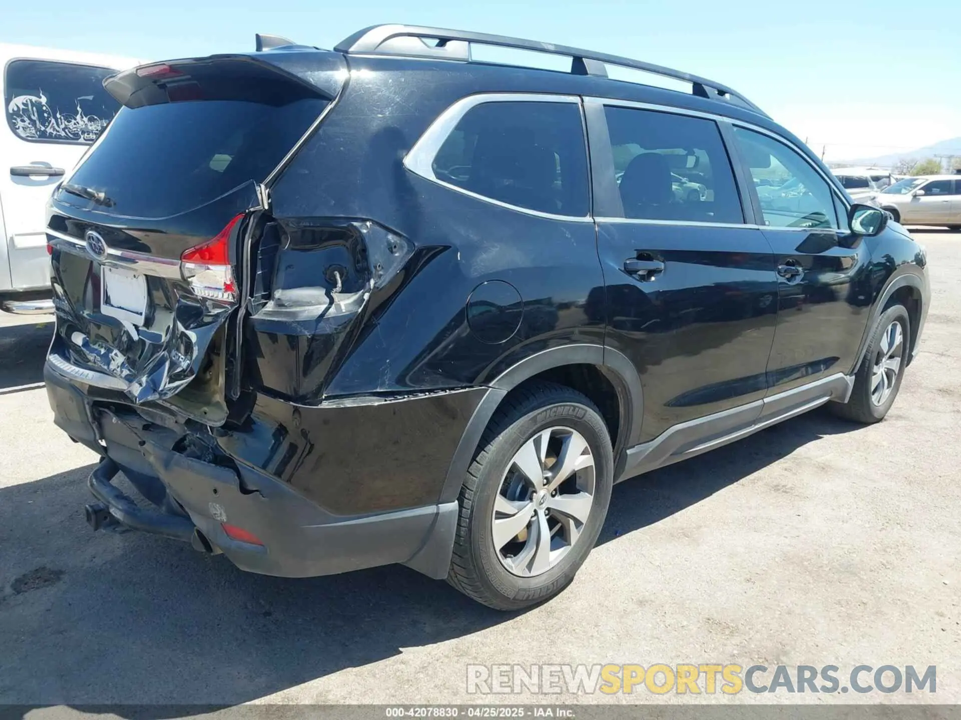 4 fotografías del automóvil dañado 4S4WMAFD7K3404604 SUBARU ASCENT 2019
