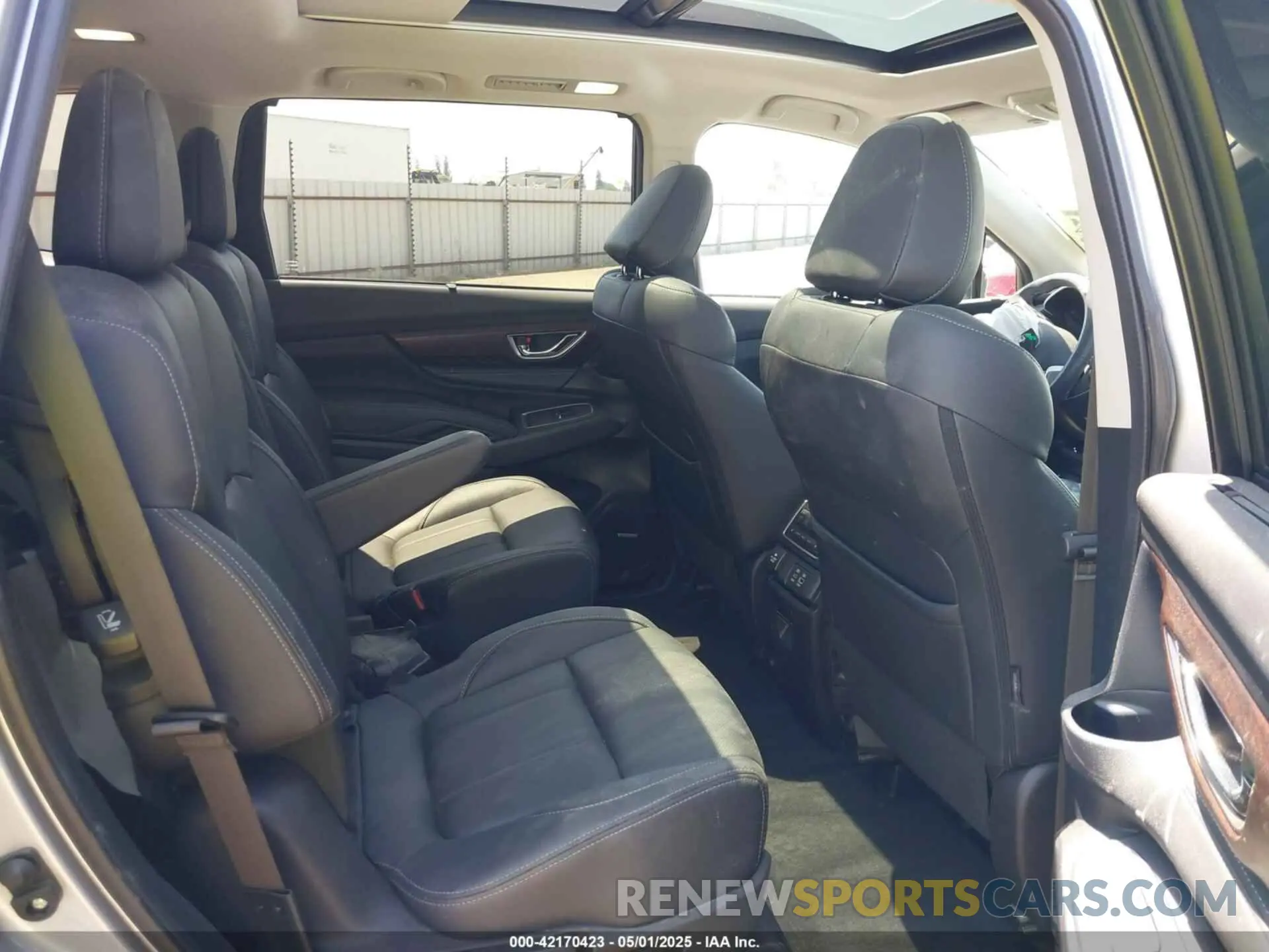 8 fotografías del automóvil dañado 4S4WMAWD7P3443989 SUBARU ASCENT 2023