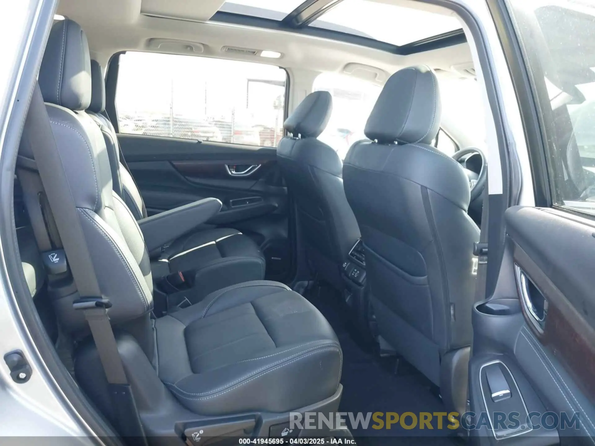 8 fotografías del automóvil dañado 4S4WMAWD7PC443989 SUBARU ASCENT 2023