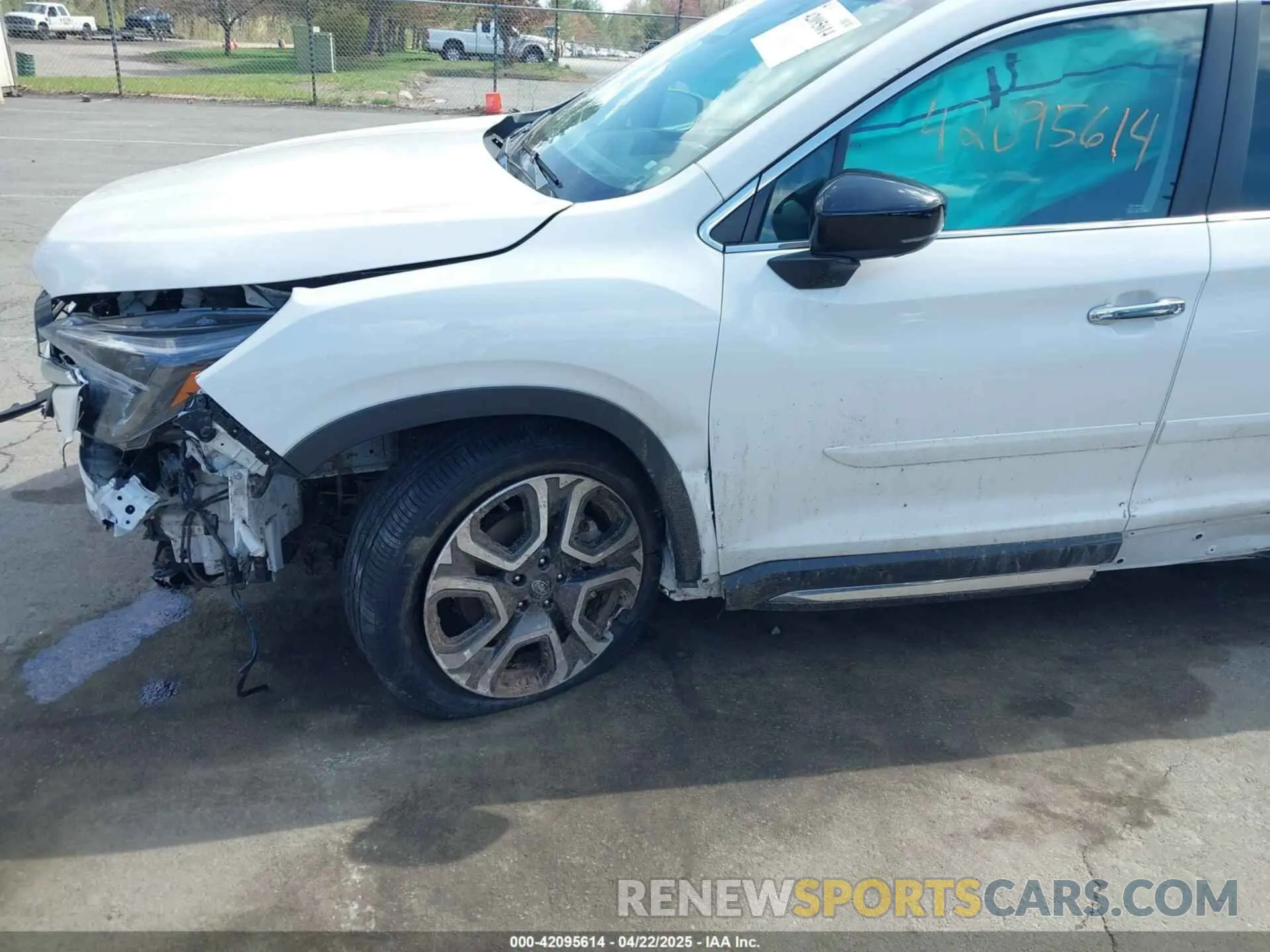 17 fotografías del automóvil dañado 4S4WMAWD0R3408522 SUBARU ASCENT 2024