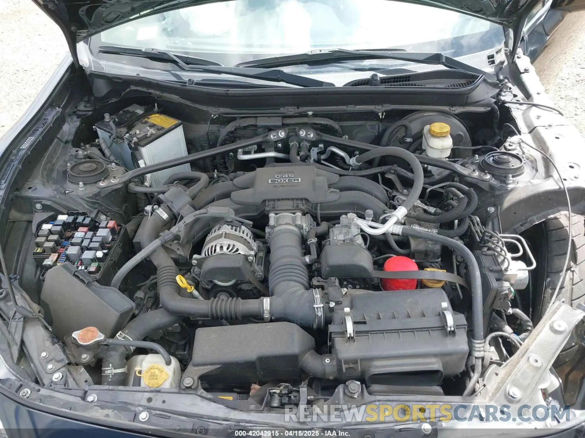 10 fotografías del automóvil dañado JF1ZCAC19L8703696 SUBARU BRZ 2020