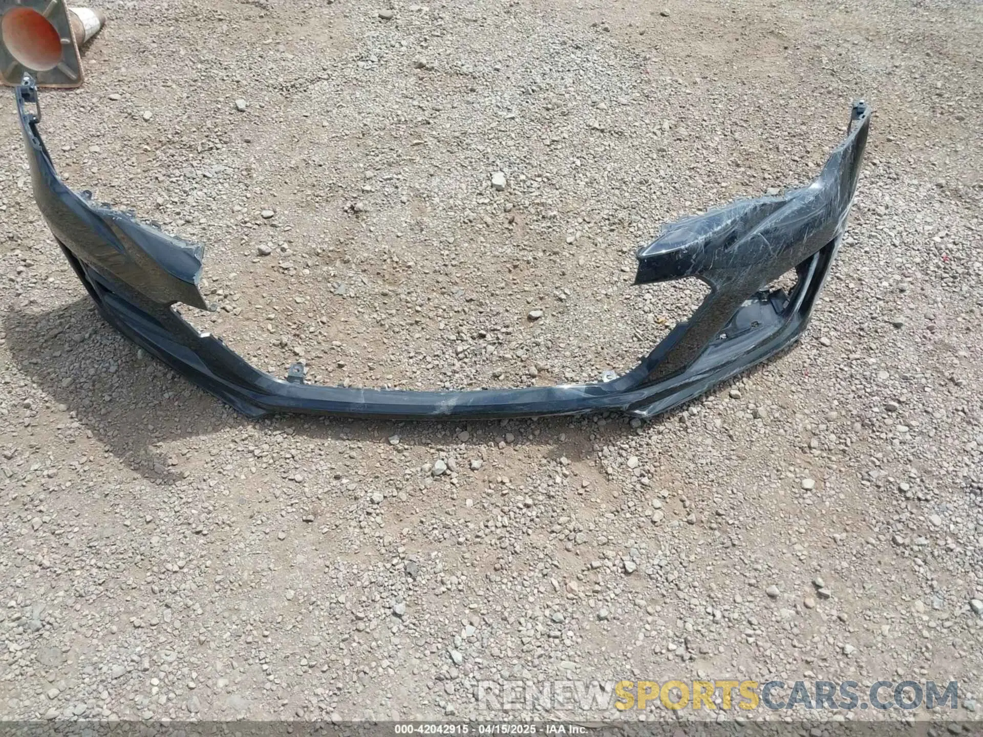 11 fotografías del automóvil dañado JF1ZCAC19L8703696 SUBARU BRZ 2020