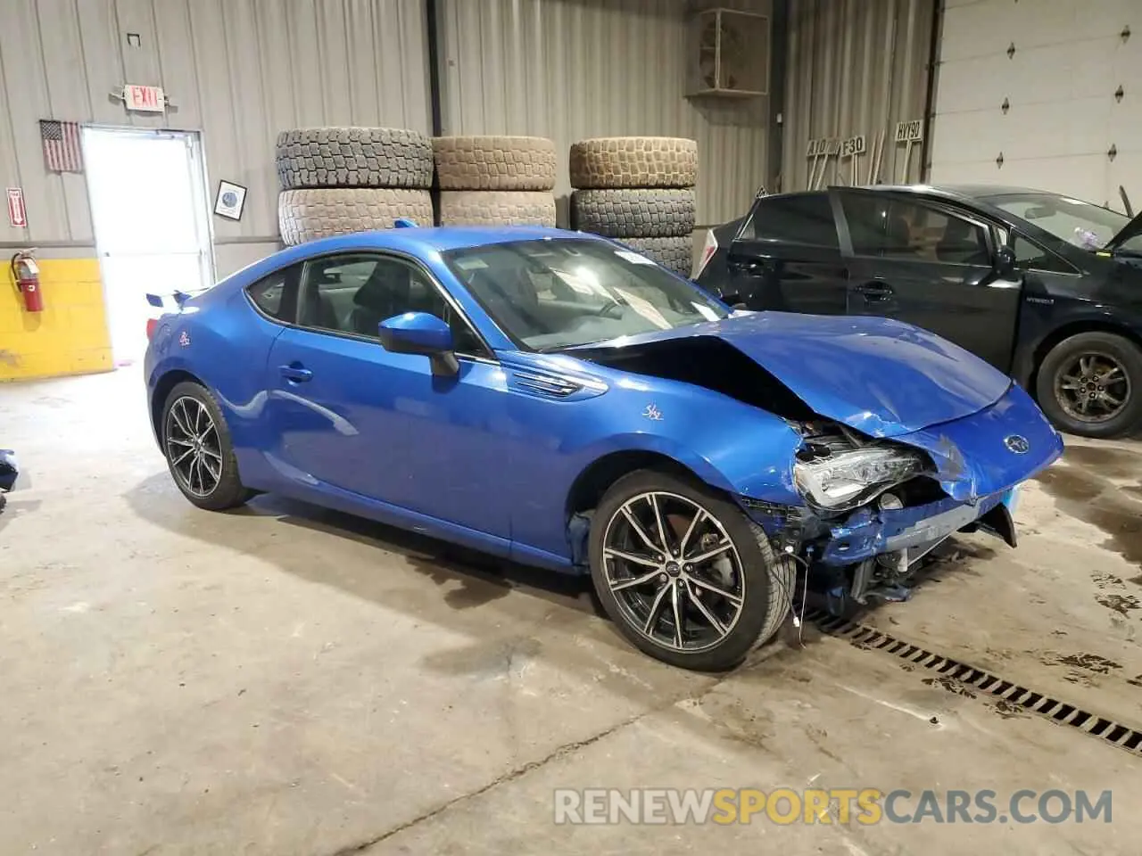4 fotografías del automóvil dañado JF1ZCAC19L9703465 SUBARU BRZ 2020