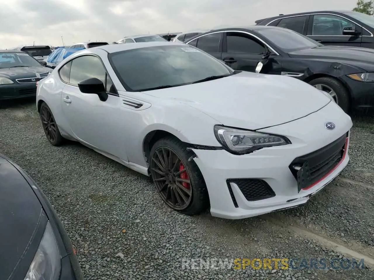 4 fotografías del automóvil dañado JF1ZCAD11L9700557 SUBARU BRZ 2020
