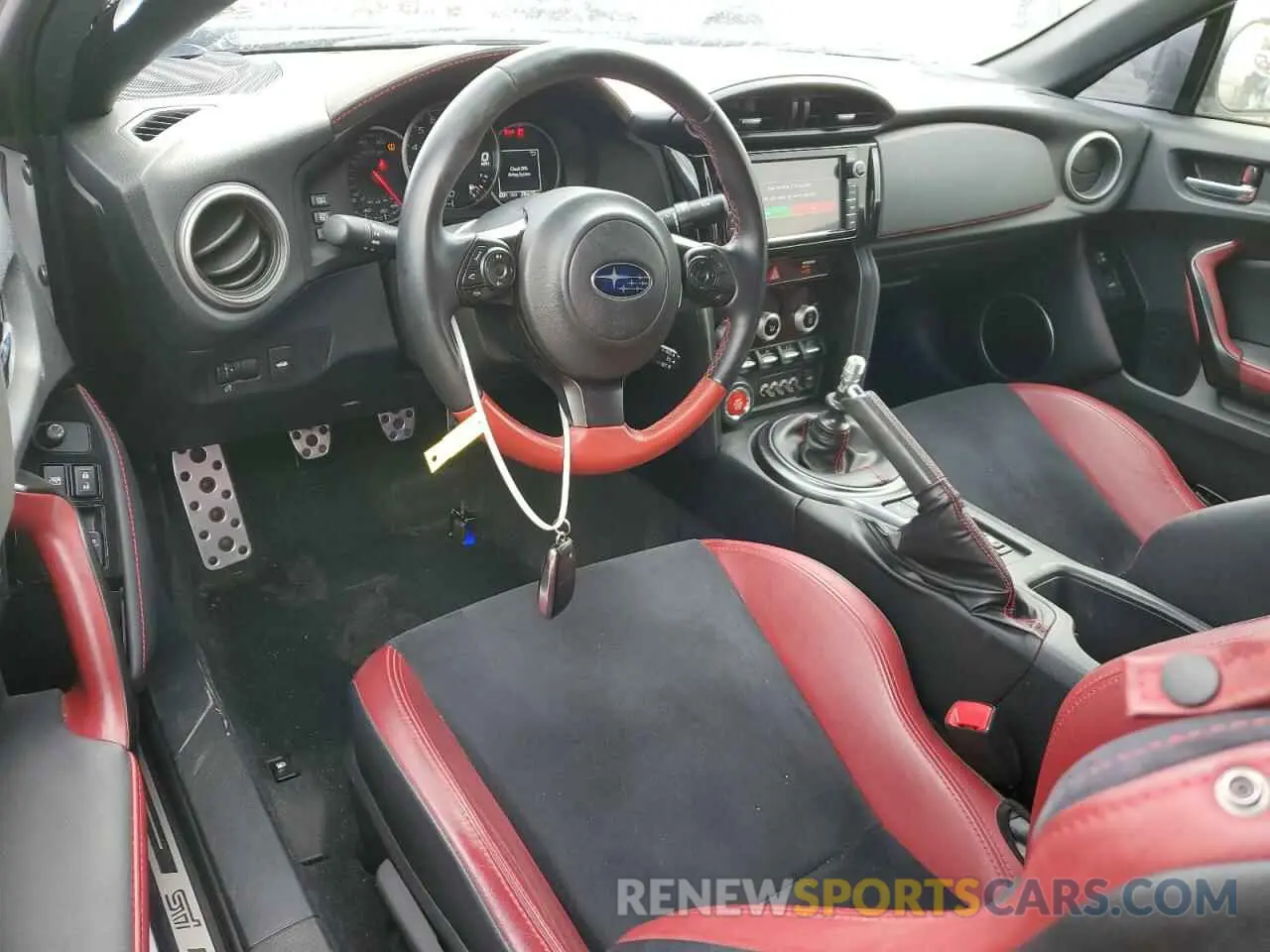 8 fotografías del automóvil dañado JF1ZCAD11L9700557 SUBARU BRZ 2020
