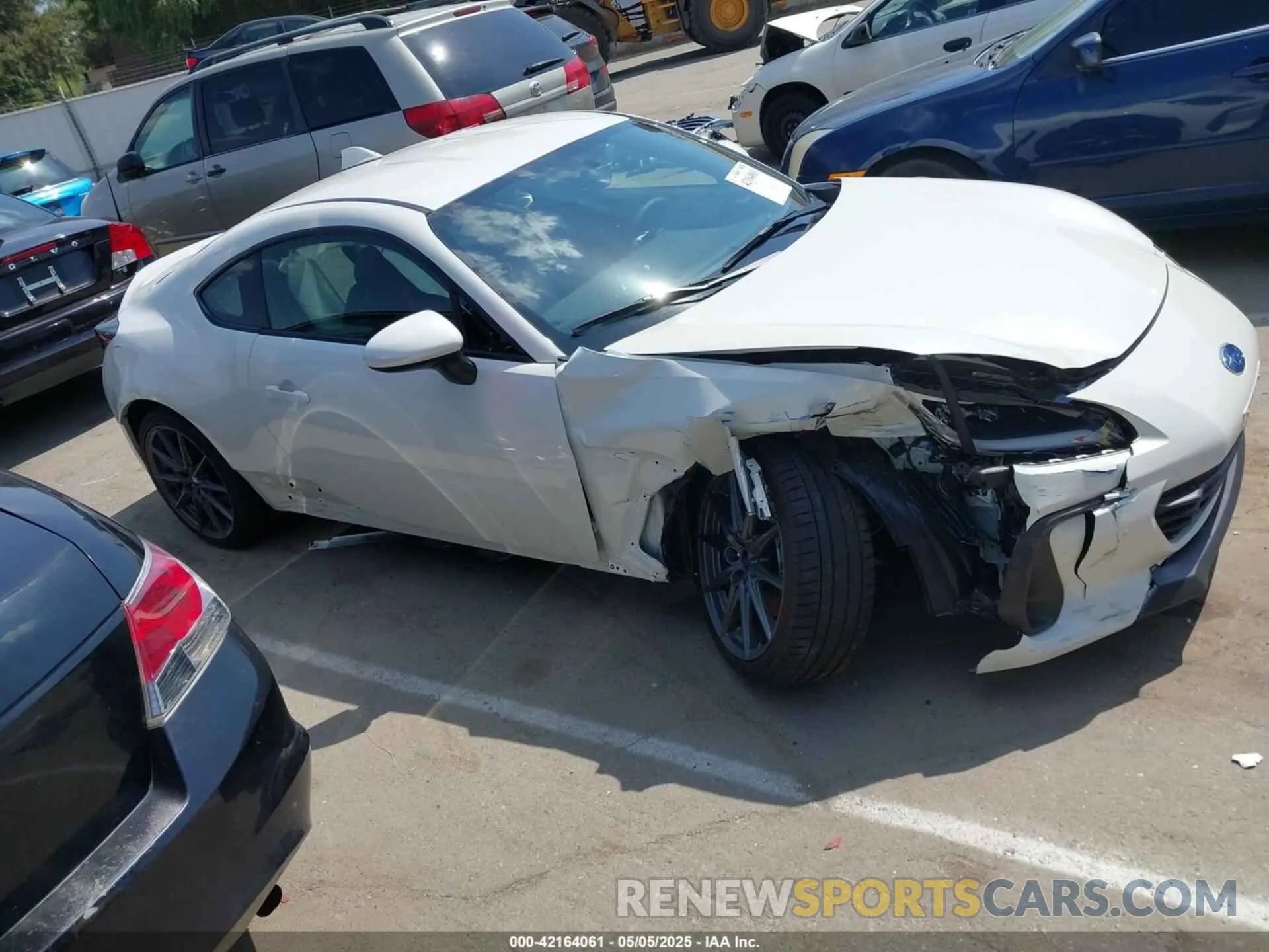 13 fotografías del automóvil dañado JF1ZDBE19R9702440 SUBARU BRZ 2024