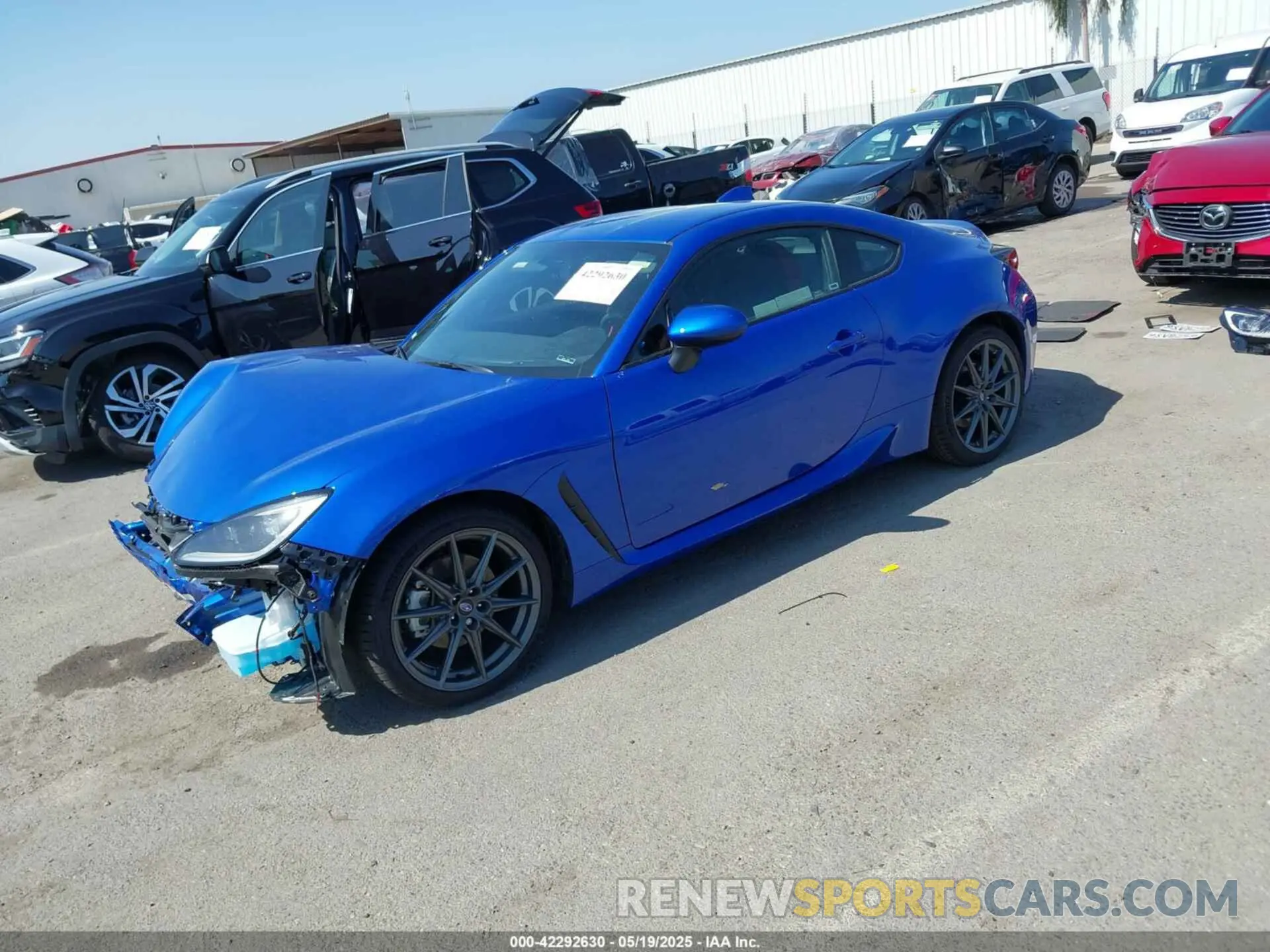 2 fotografías del automóvil dañado JF1ZDBE15S9700917 SUBARU BRZ 2025