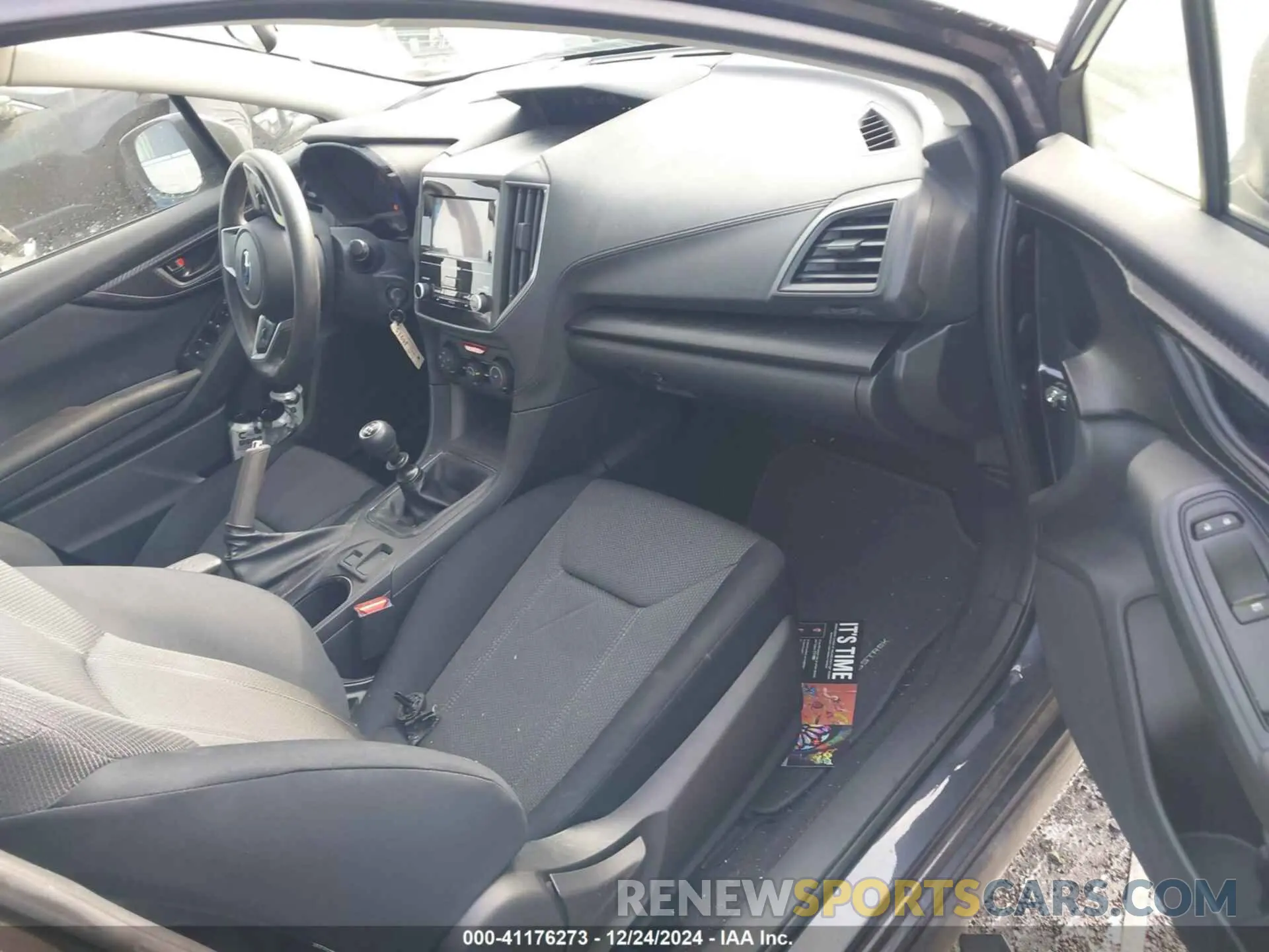 5 fotografías del automóvil dañado JF2GTAAC1K9356283 SUBARU CROSSTREK 2019