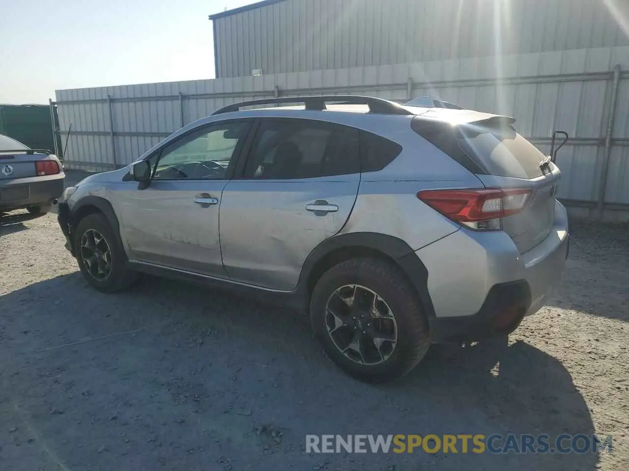 2 fotografías del automóvil dañado JF2GTACC8K8242123 SUBARU CROSSTREK 2019