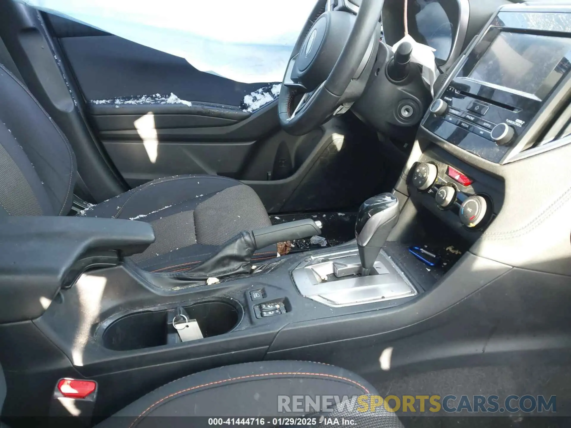 5 fotografías del automóvil dañado JF2GTADC0K8224729 SUBARU CROSSTREK 2019