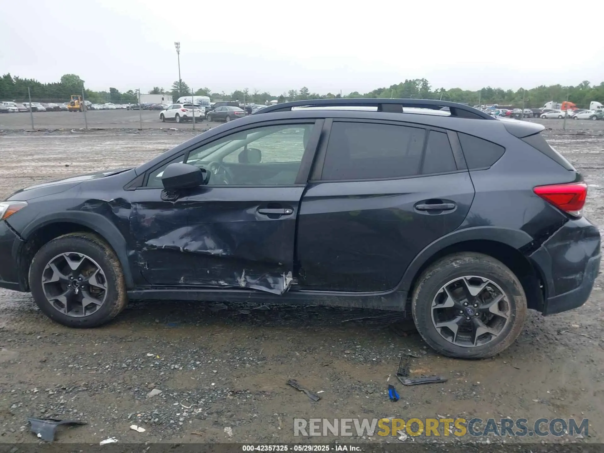 13 fotografías del automóvil dañado JF2GTADC1KH353241 SUBARU CROSSTREK 2019
