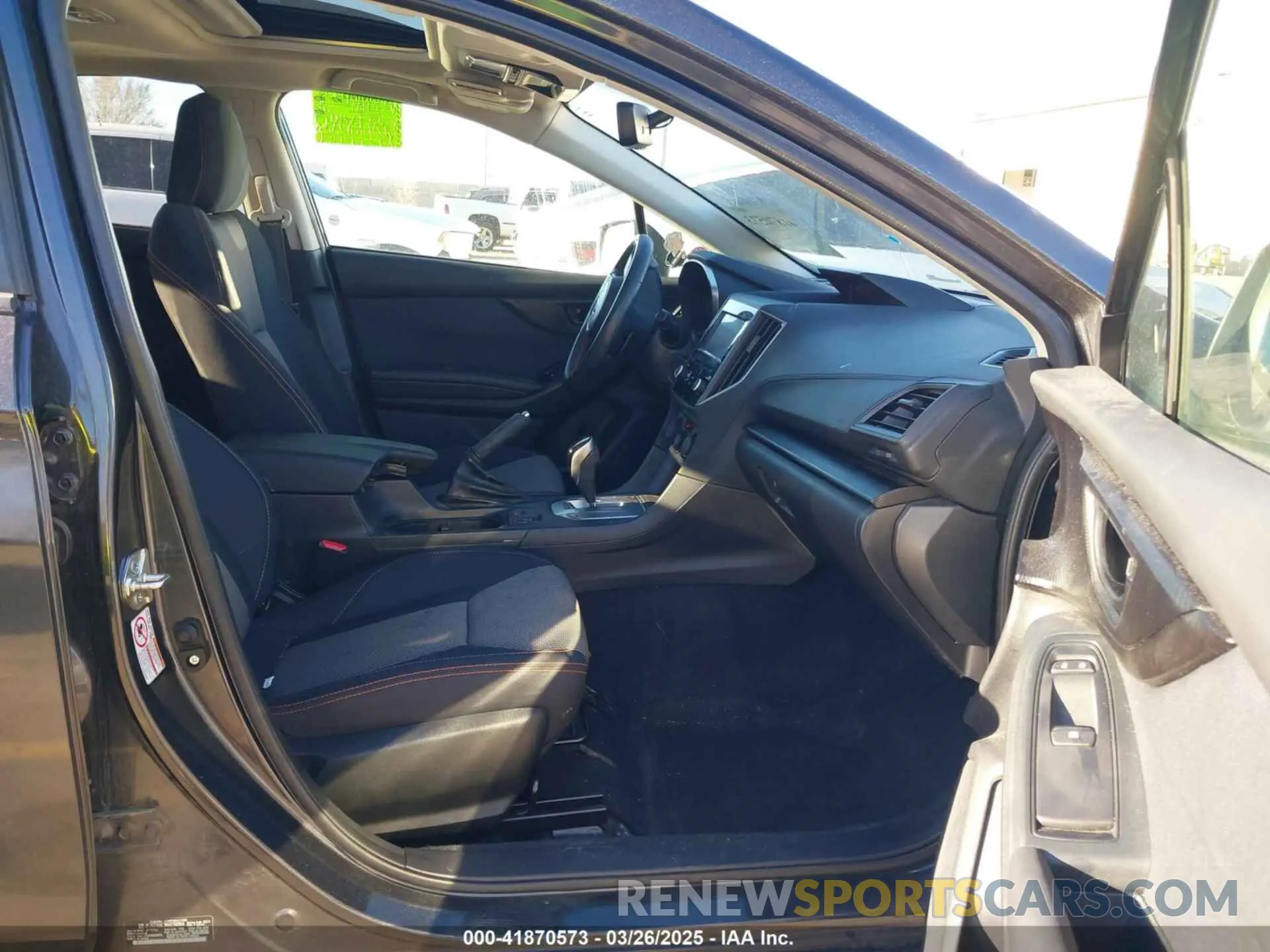 5 fotografías del automóvil dañado JF2GTADC3KH238964 SUBARU CROSSTREK 2019
