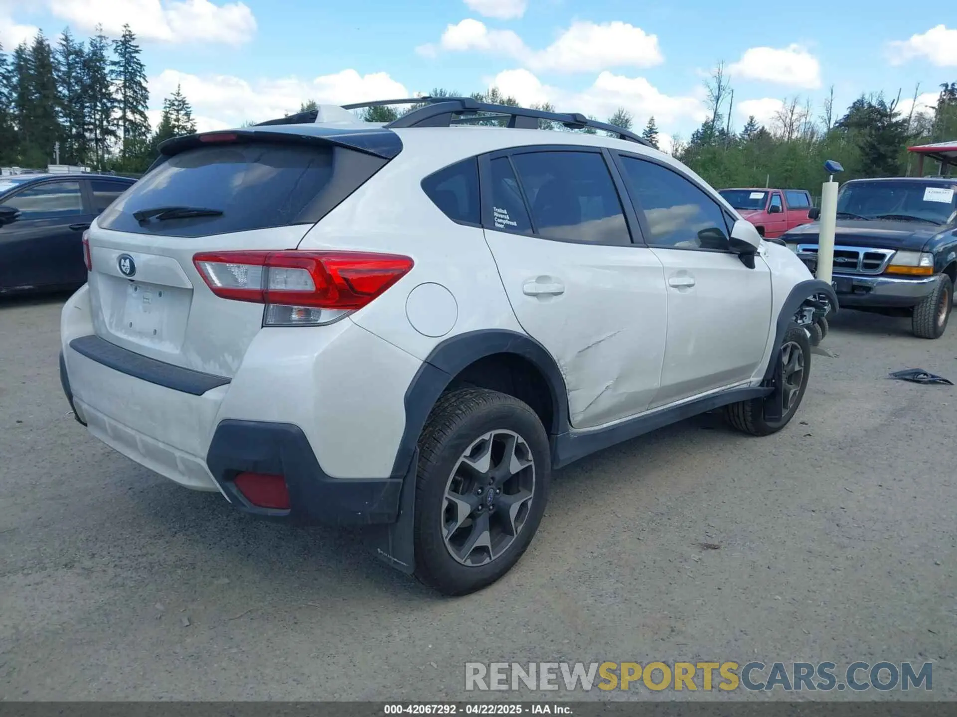 4 fotografías del automóvil dañado JF2GTADC8KH317207 SUBARU CROSSTREK 2019