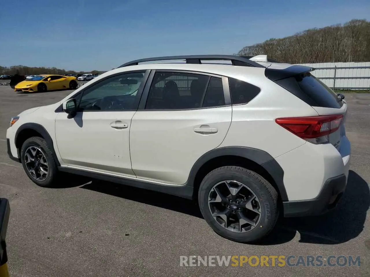 2 fotografías del automóvil dañado JF2GTAEC0K8286436 SUBARU CROSSTREK 2019