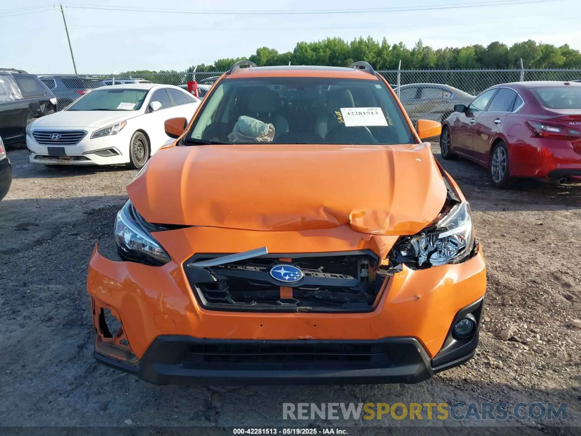 12 fotografías del automóvil dañado JF2GTAEC4KH241757 SUBARU CROSSTREK 2019