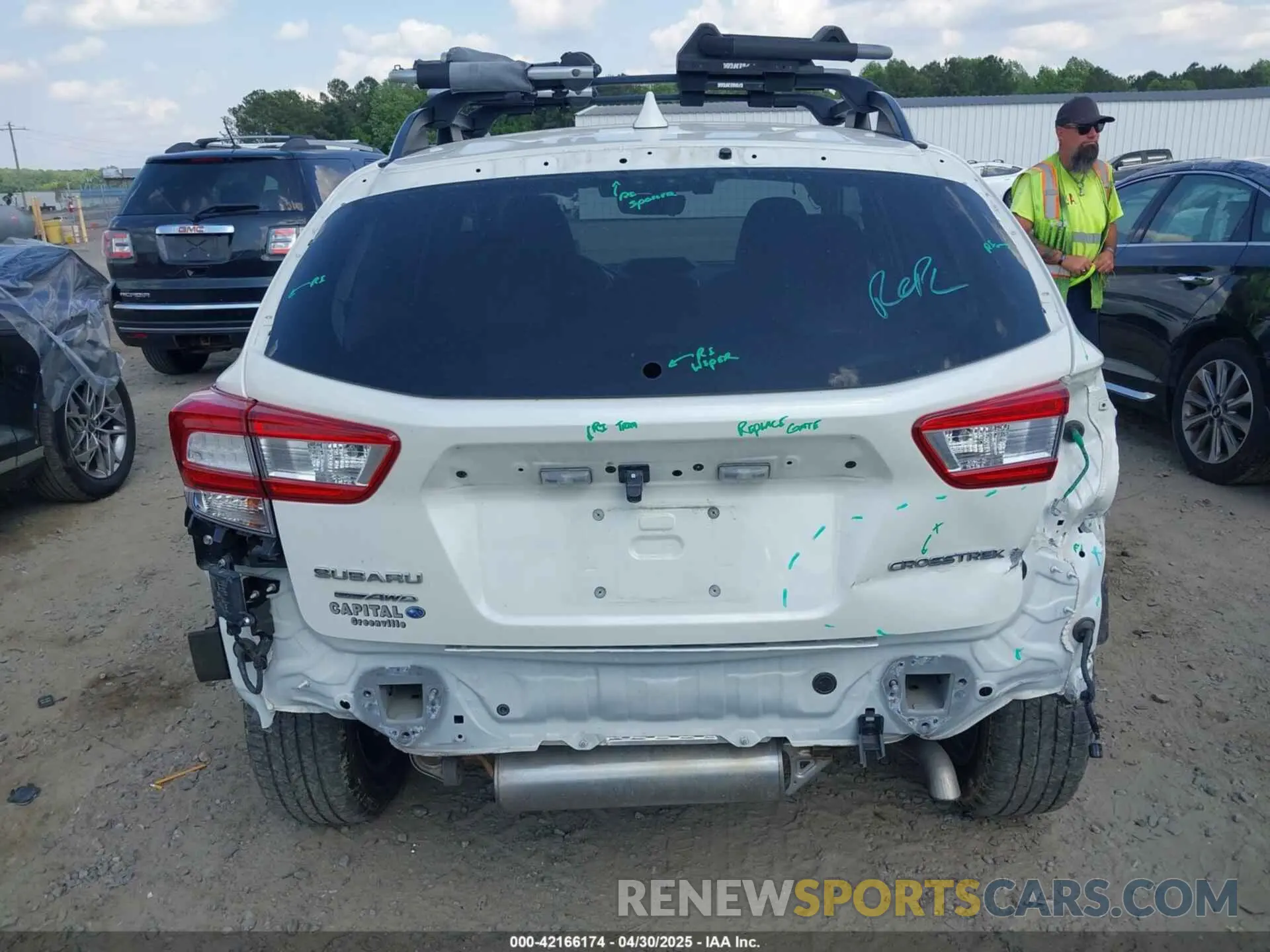 17 fotografías del automóvil dañado JF2GTAEC4KH307353 SUBARU CROSSTREK 2019