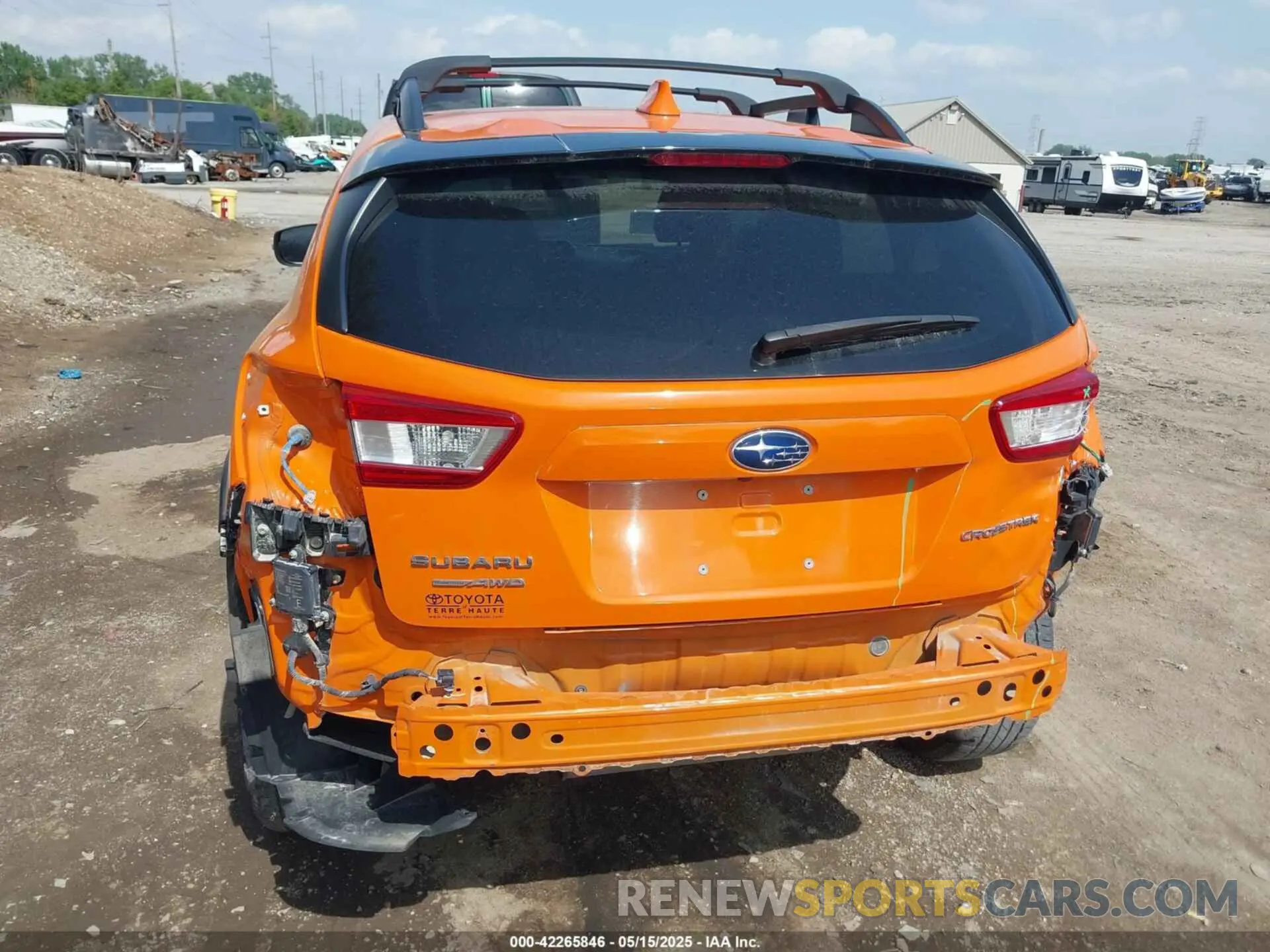17 fotografías del automóvil dañado JF2GTAMC1K8301236 SUBARU CROSSTREK 2019