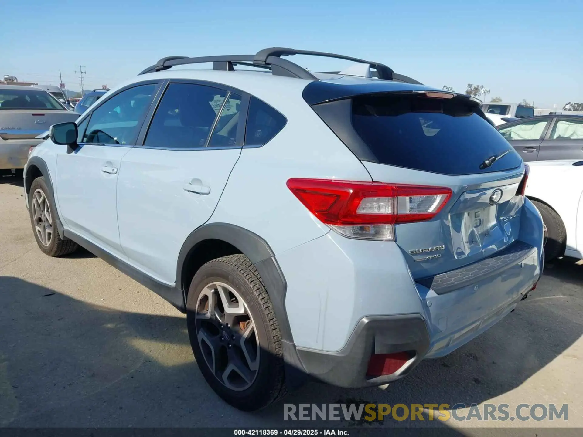 3 fotografías del automóvil dañado JF2GTAMC4KH345778 SUBARU CROSSTREK 2019