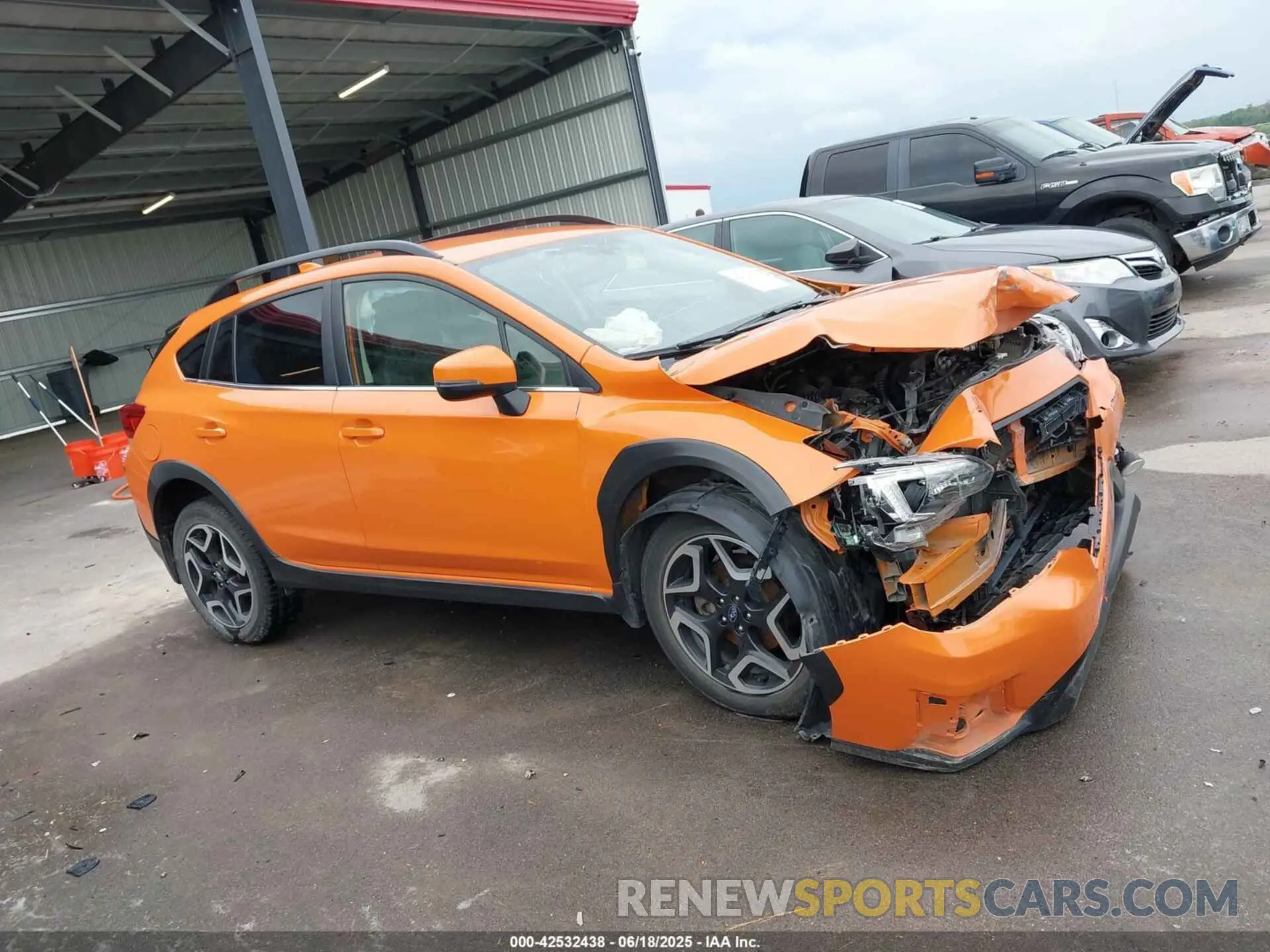 13 fotografías del automóvil dañado JF2GTAMC7KH203277 SUBARU CROSSTREK 2019