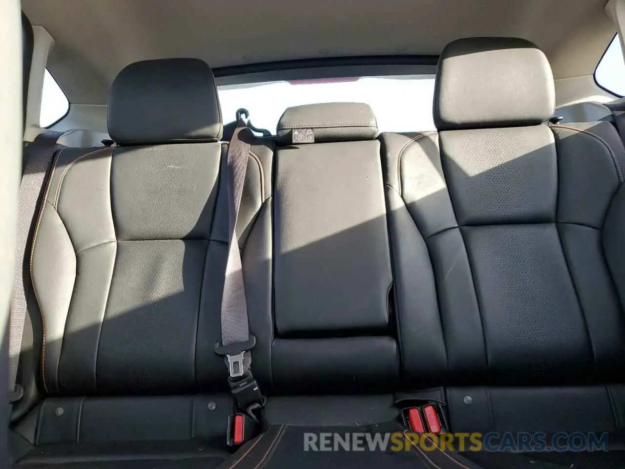 10 fotografías del automóvil dañado JF2GTAMC9K8257955 SUBARU CROSSTREK 2019