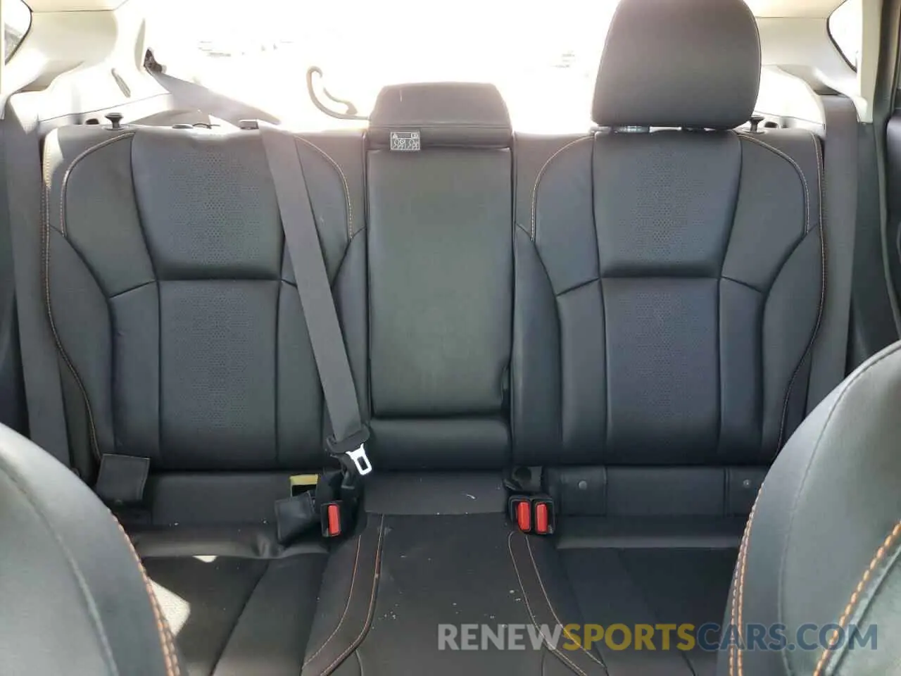 10 fotografías del automóvil dañado JF2GTANC9KH218233 SUBARU CROSSTREK 2019