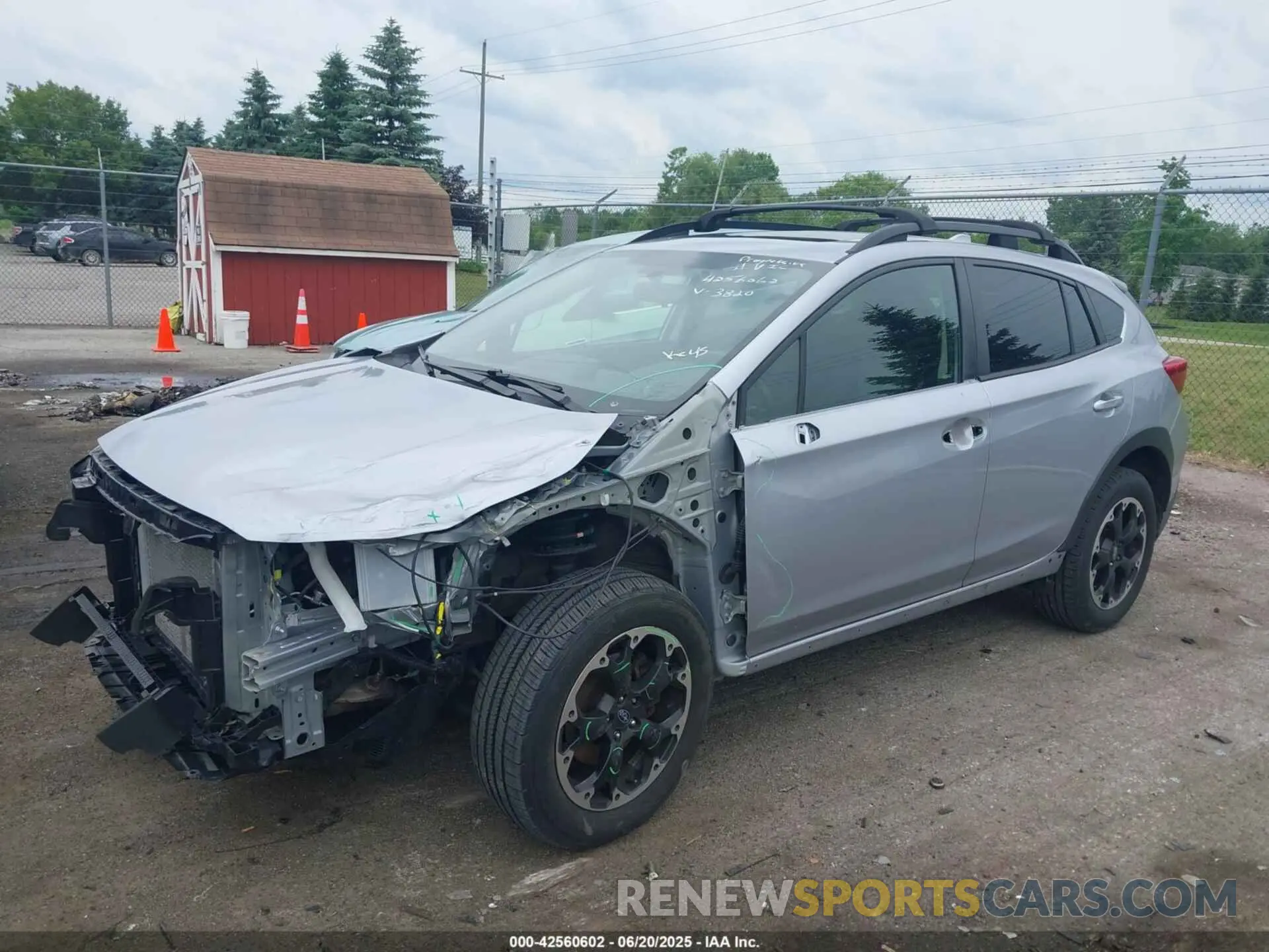 2 fotografías del automóvil dañado JF2GTAEC6M8213820 SUBARU CROSSTREK 2021