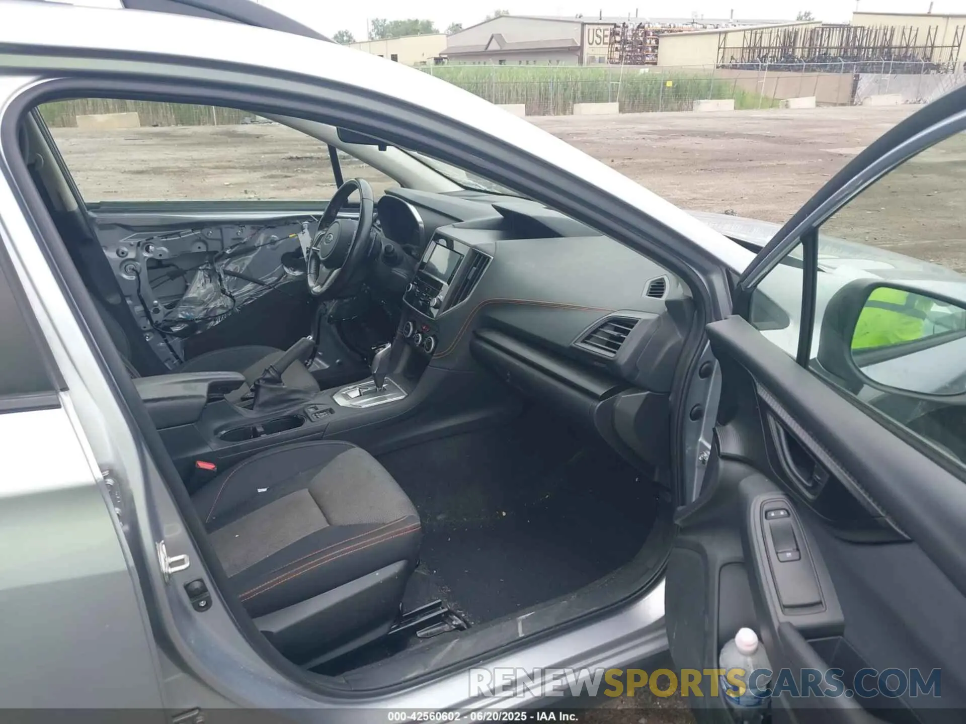 5 fotografías del automóvil dañado JF2GTAEC6M8213820 SUBARU CROSSTREK 2021