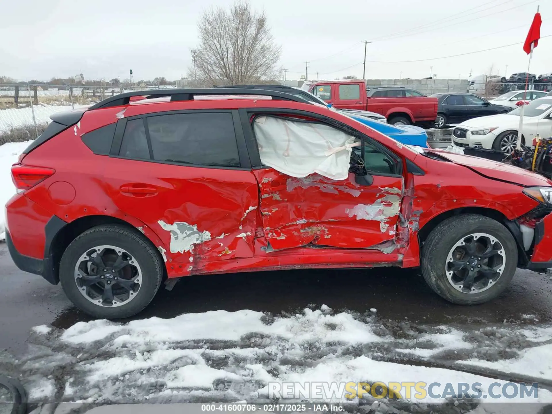 13 fotografías del automóvil dañado JF2GTAPC5M8328647 SUBARU CROSSTREK 2021