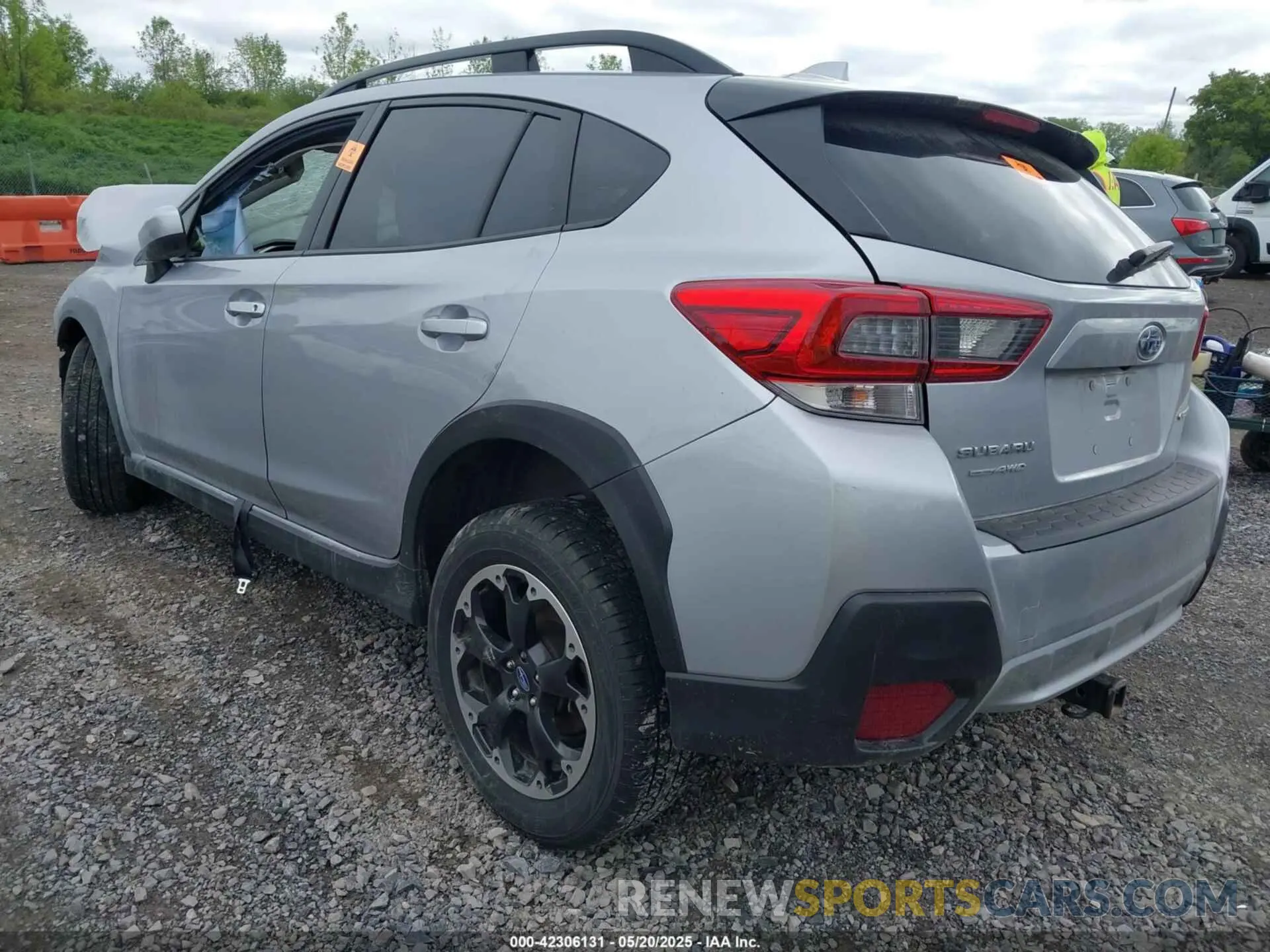 3 fotografías del automóvil dañado JF2GTAPC5M8331242 SUBARU CROSSTREK 2021