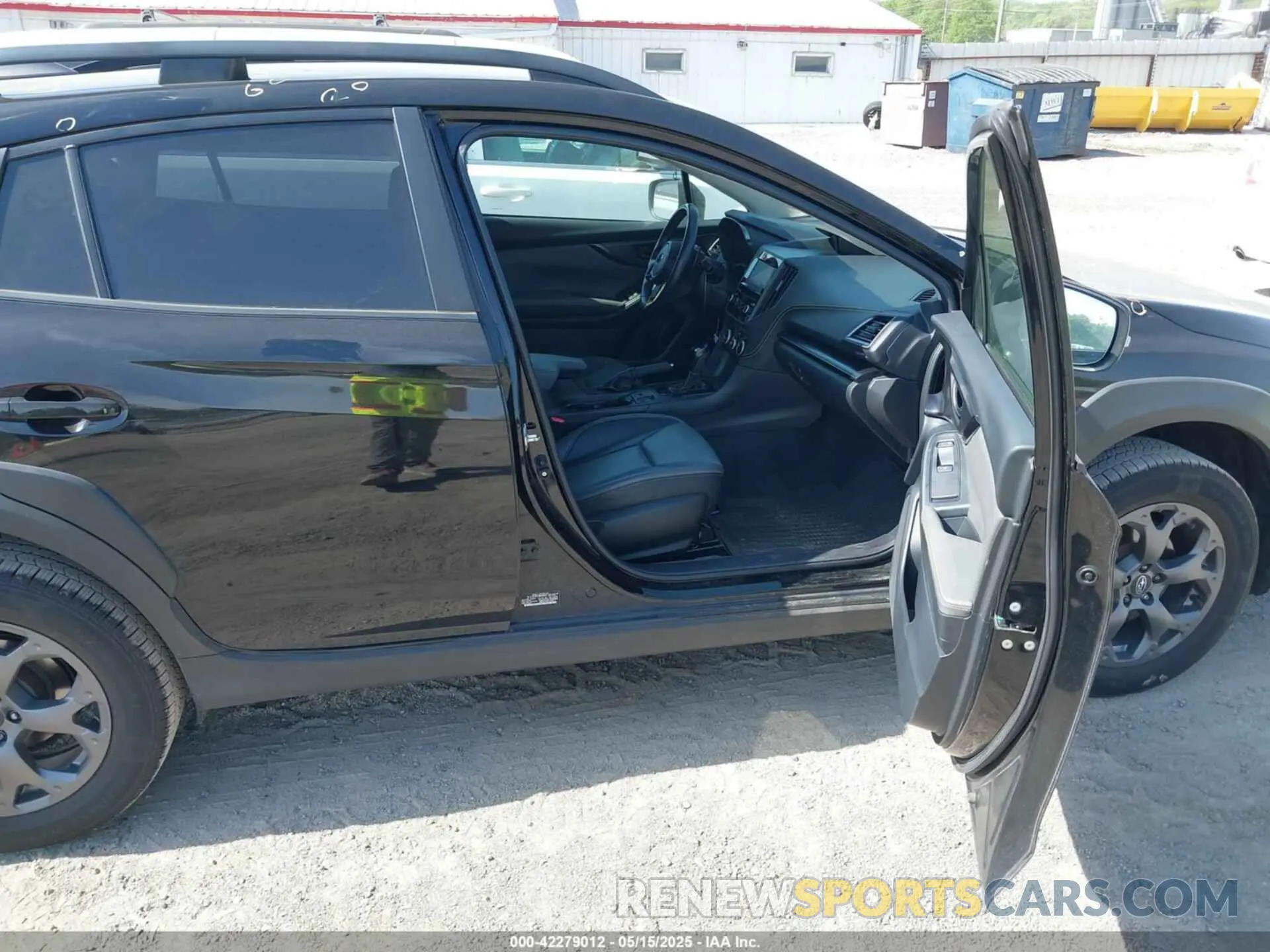 5 fotografías del automóvil dañado JF2GTHRC8MH289803 SUBARU CROSSTREK 2021
