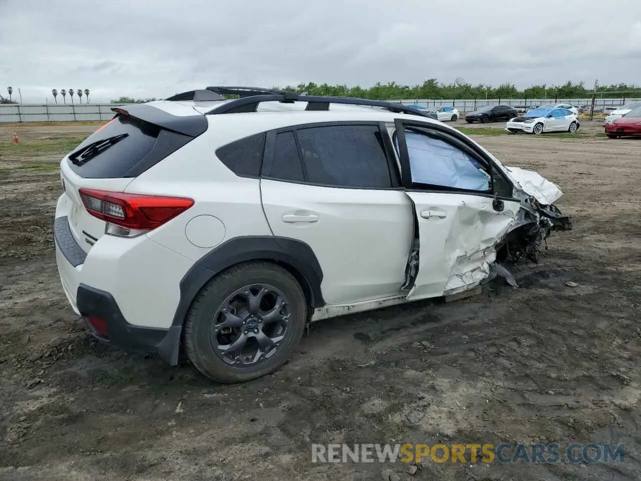 3 fotografías del automóvil dañado JF2GTHSC0MH314610 SUBARU CROSSTREK 2021