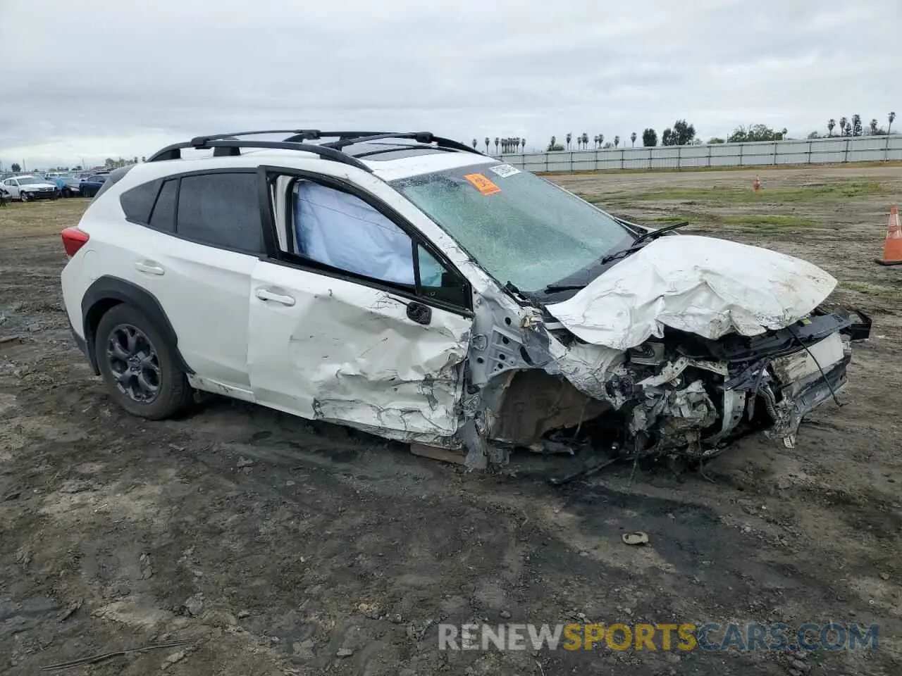 4 fotografías del automóvil dañado JF2GTHSC0MH314610 SUBARU CROSSTREK 2021