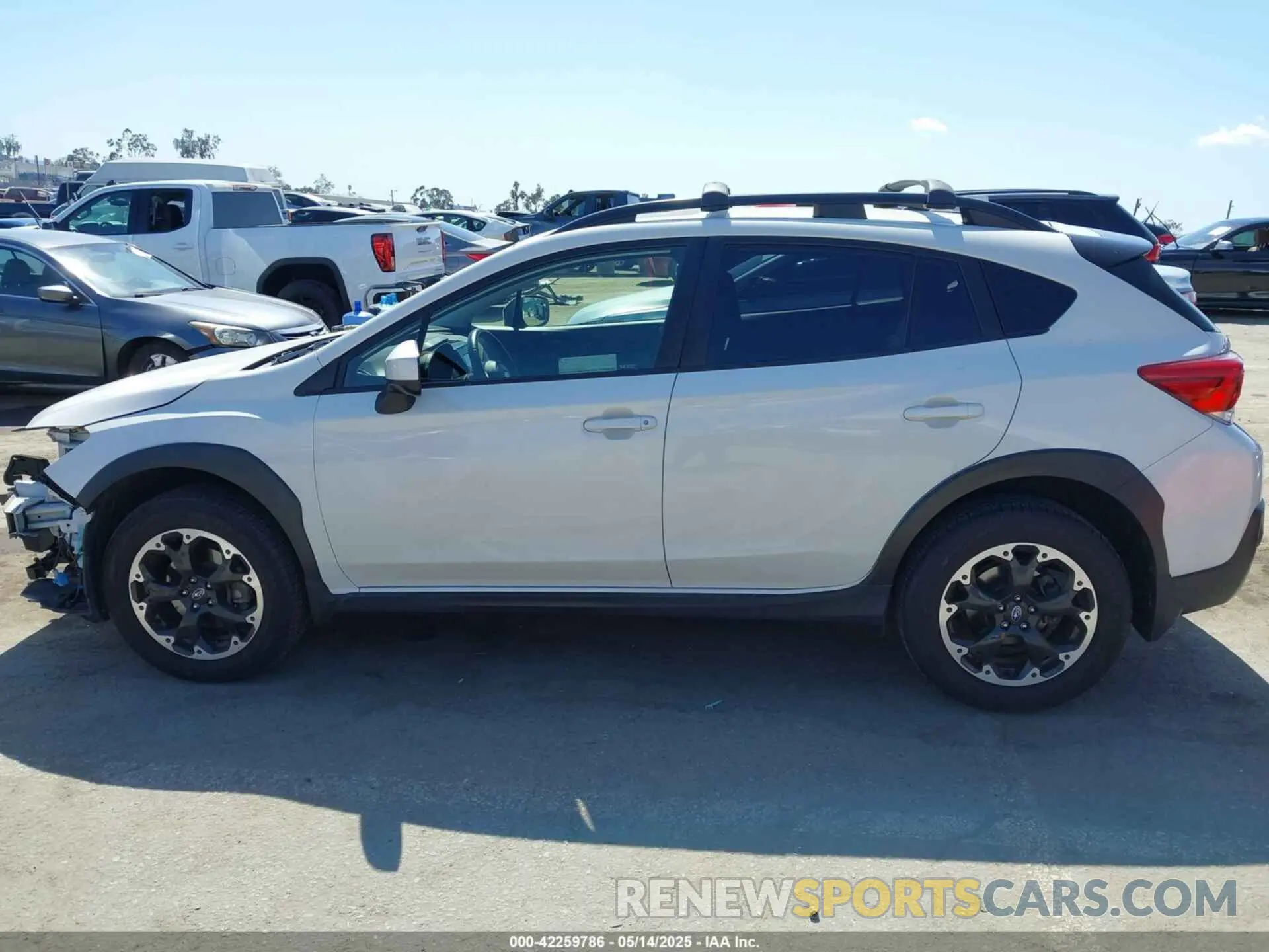 15 fotografías del automóvil dañado JF2GTAEC6N8220560 SUBARU CROSSTREK 2022
