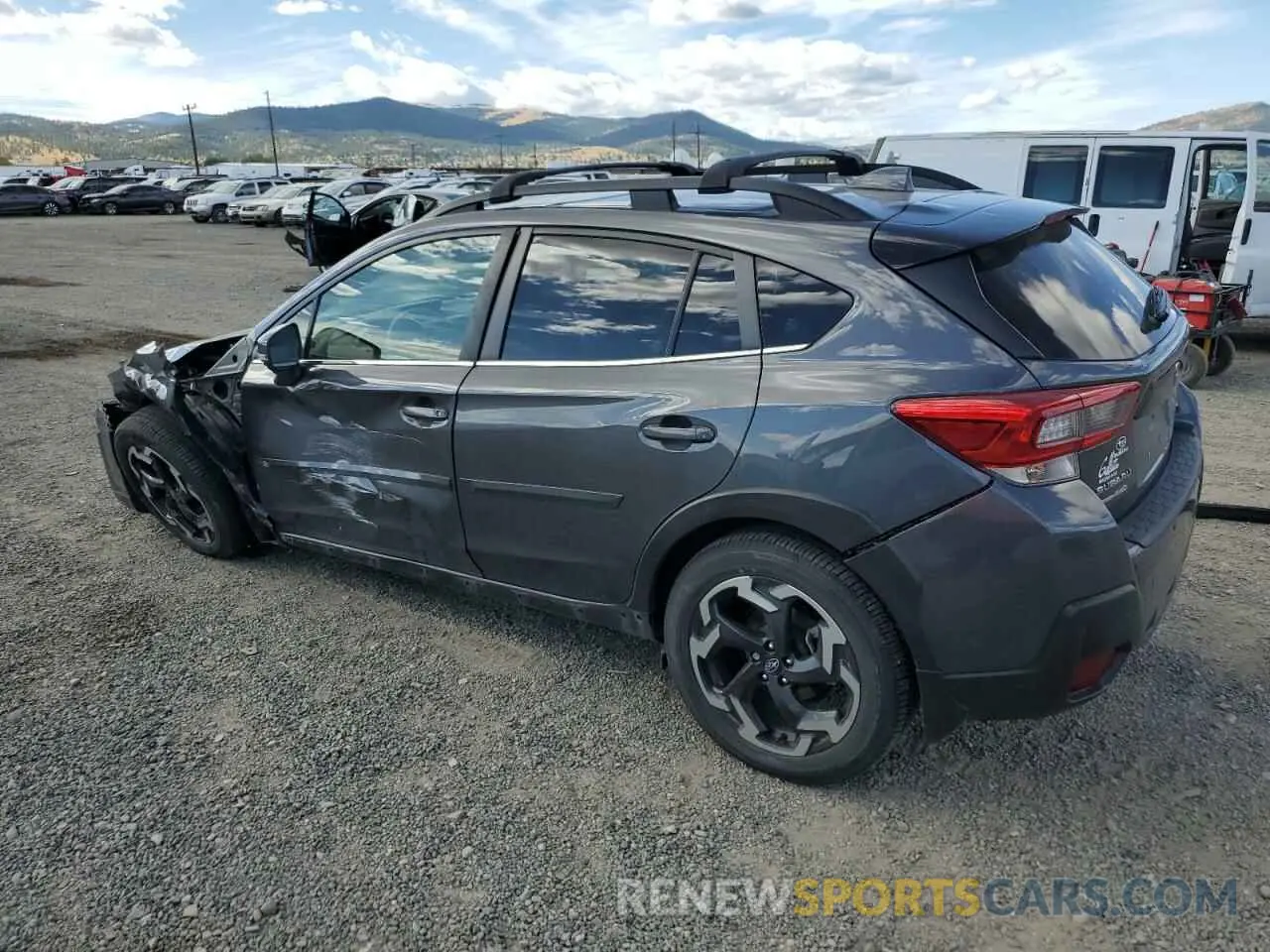 2 fotografías del automóvil dañado JF2GTHMC0NH213064 SUBARU CROSSTREK 2022