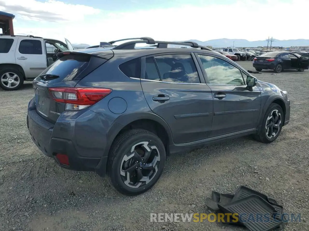 3 fotografías del automóvil dañado JF2GTHMC0NH213064 SUBARU CROSSTREK 2022