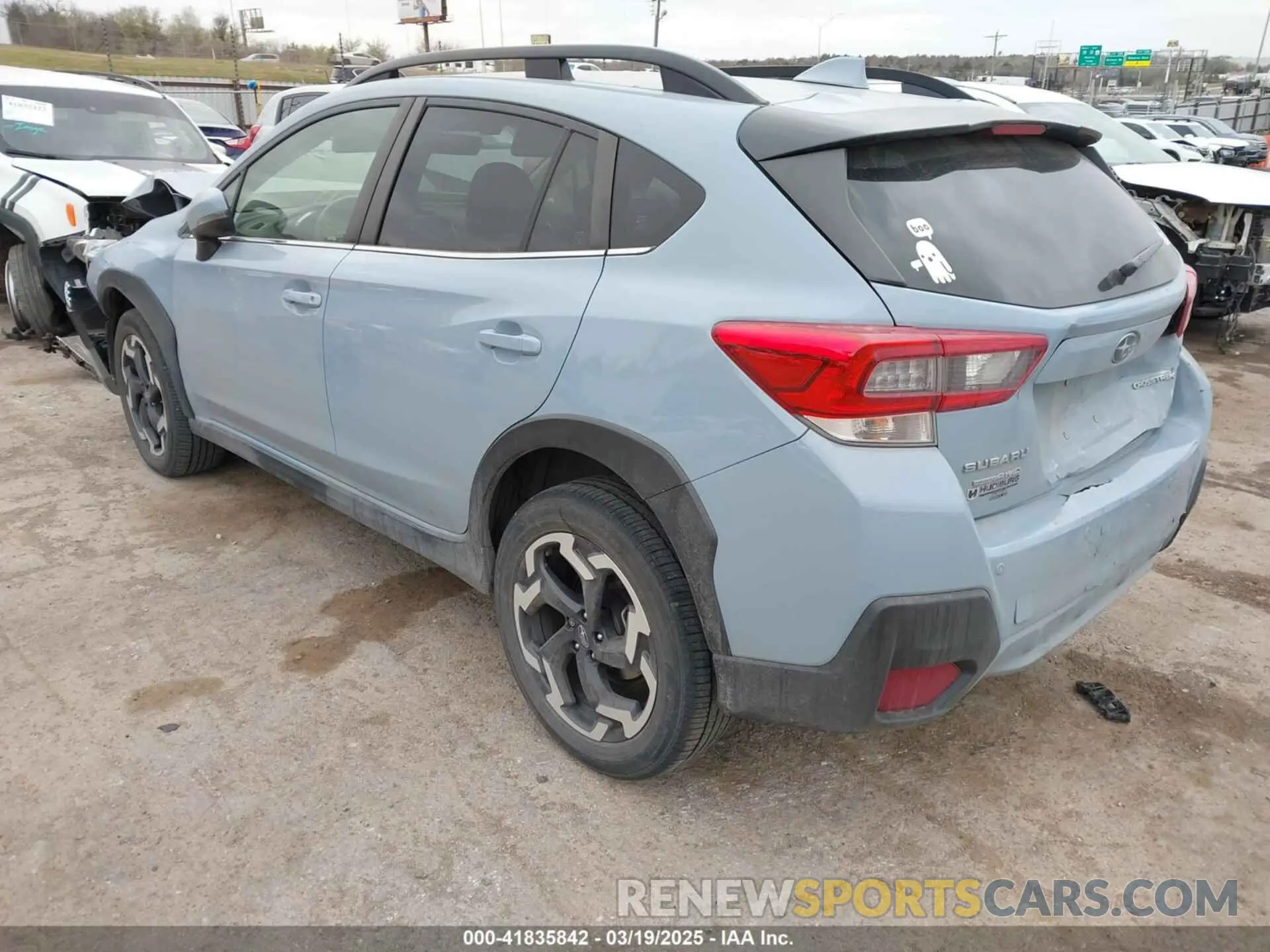 3 fotografías del automóvil dañado JF2GTHMC2N8258247 SUBARU CROSSTREK 2022