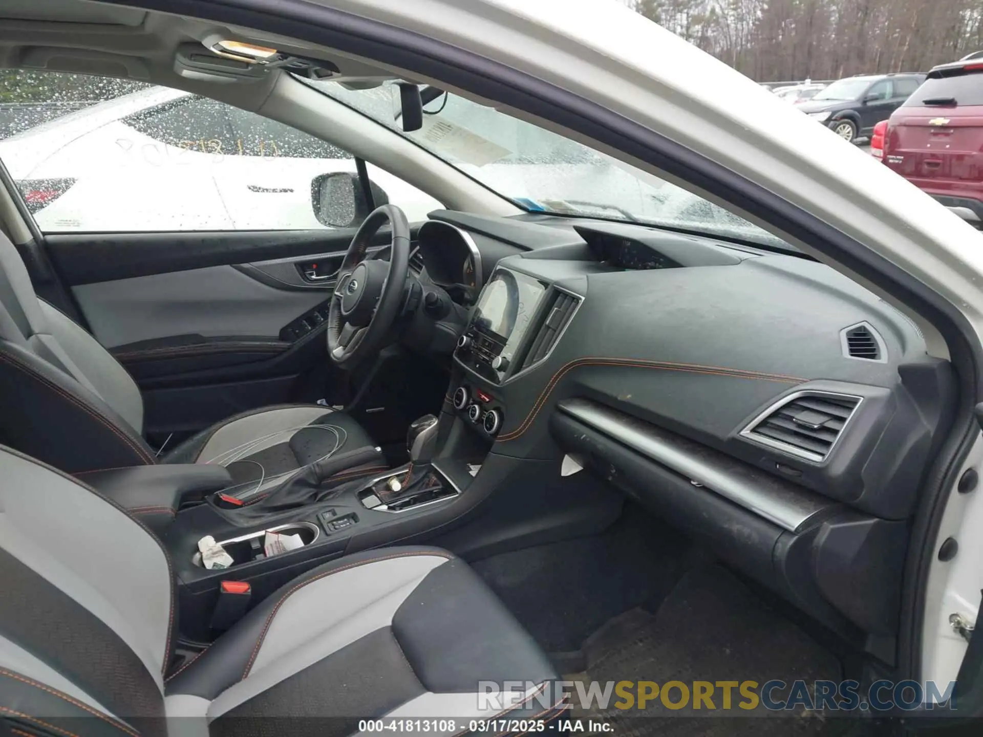 5 fotografías del automóvil dañado JF2GTHNC2NH232374 SUBARU CROSSTREK 2022
